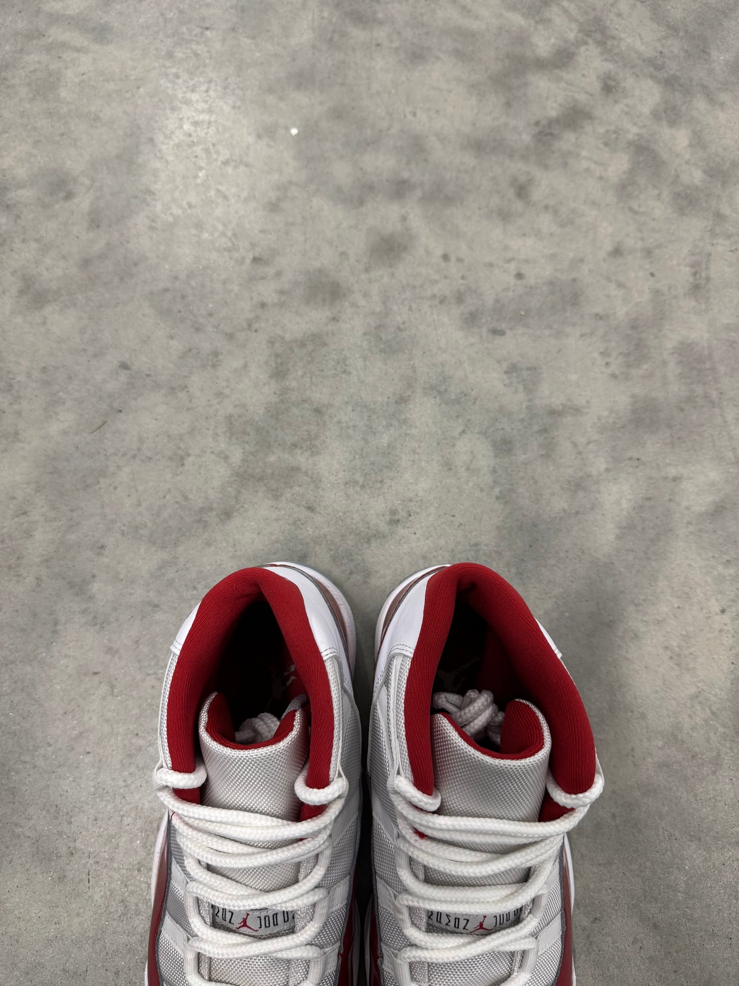 JORDAN 11 “ Cherry “