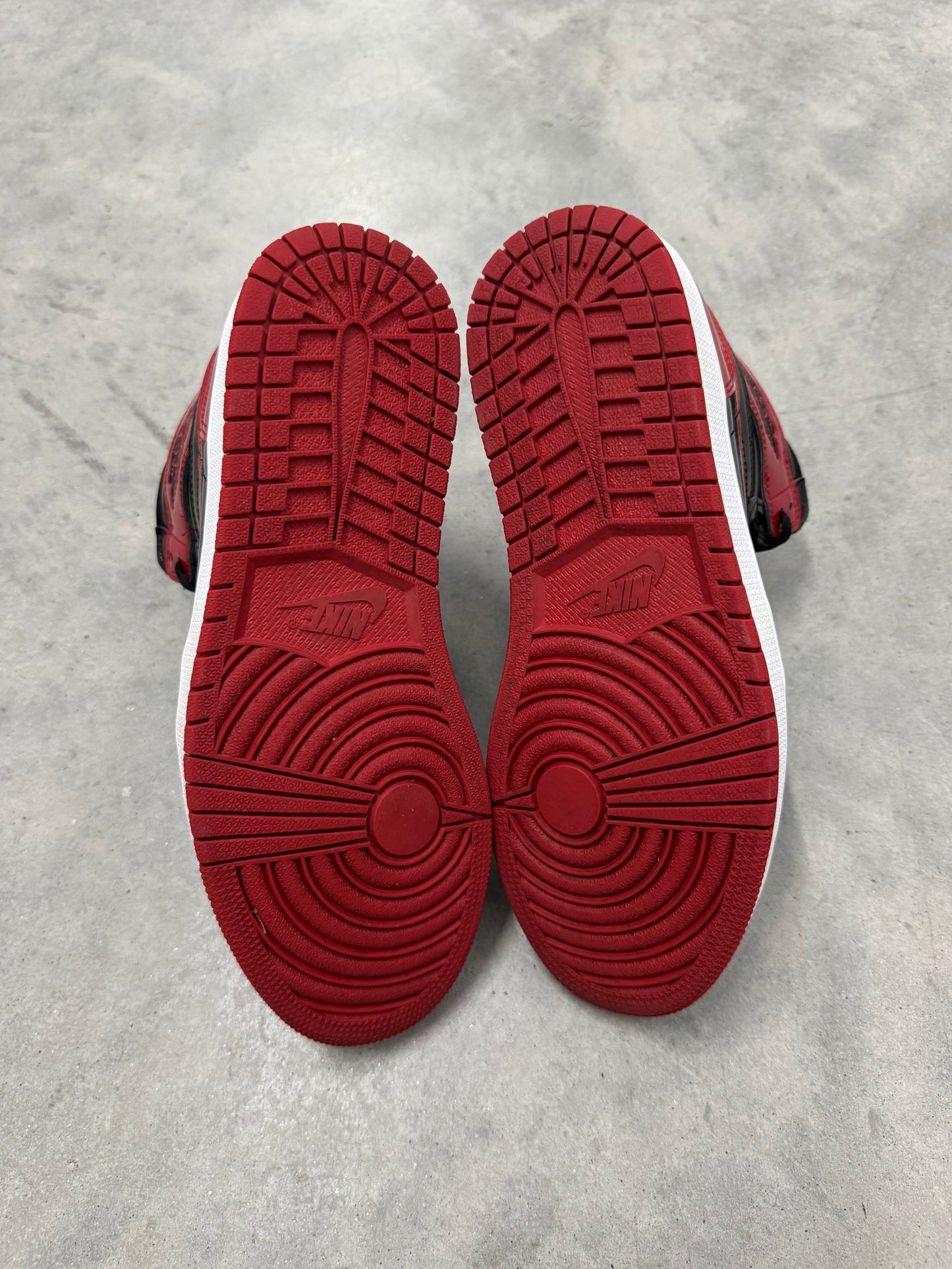 JORDAN 1 “ Patent Bred “
