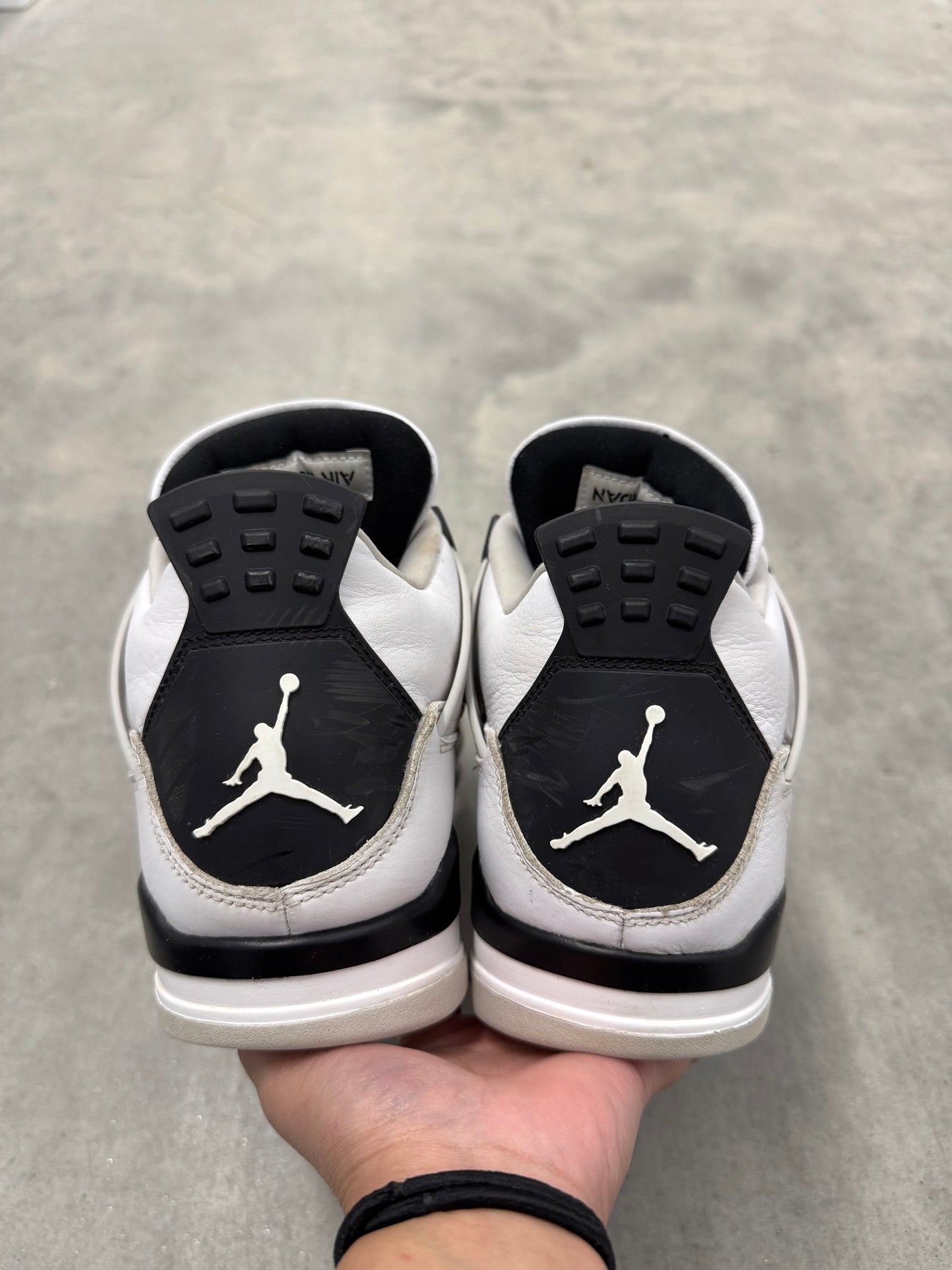 JORDAN 4 “ Military Black “