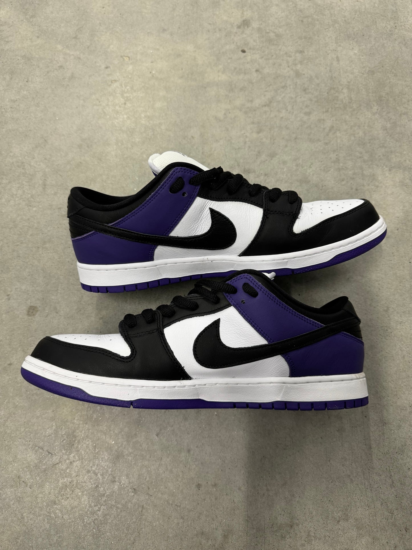 NIKE SB DUNK LOW PRO “ Court Purple “