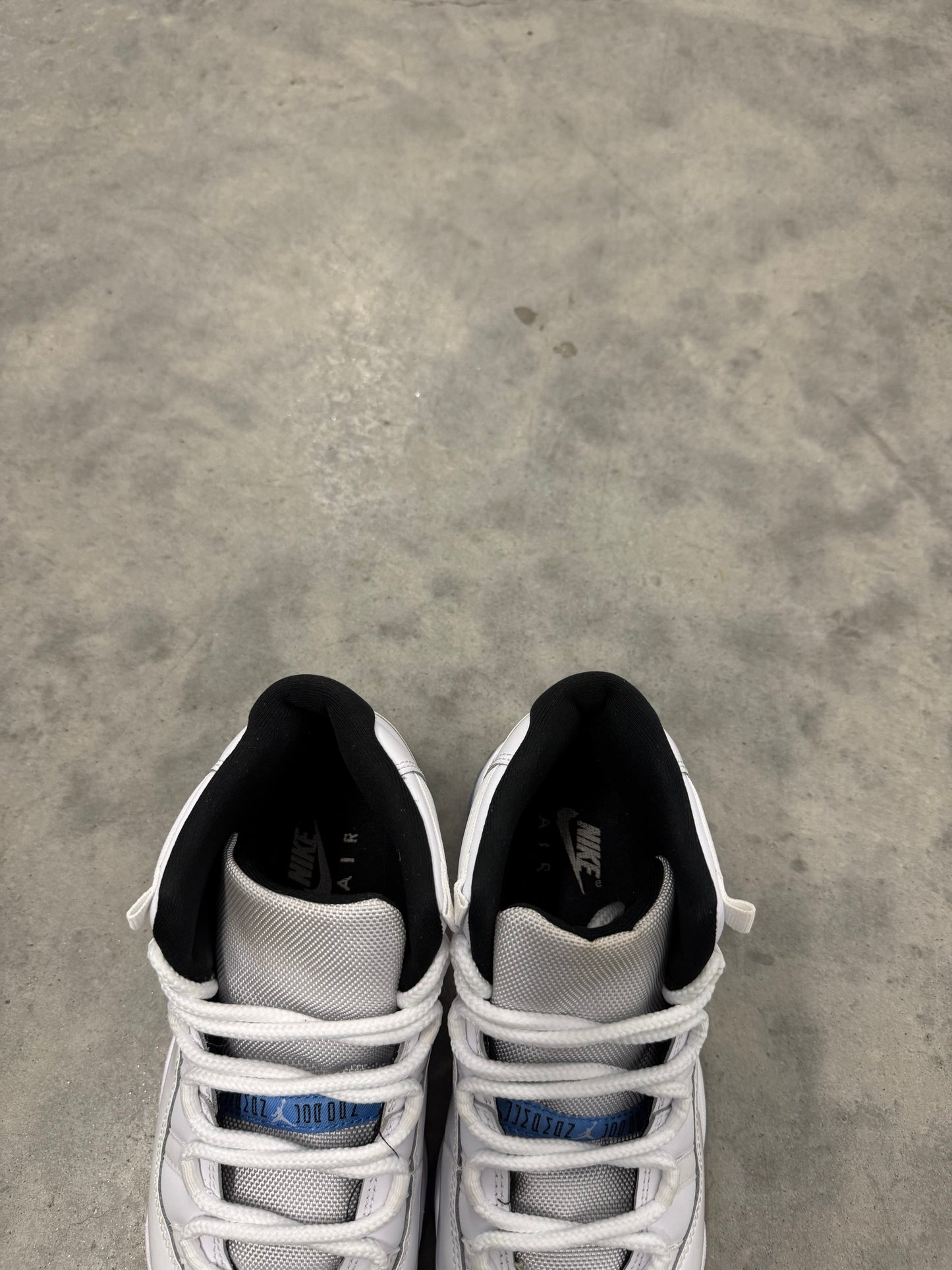 JORDAN 11 “ Legend Blue “