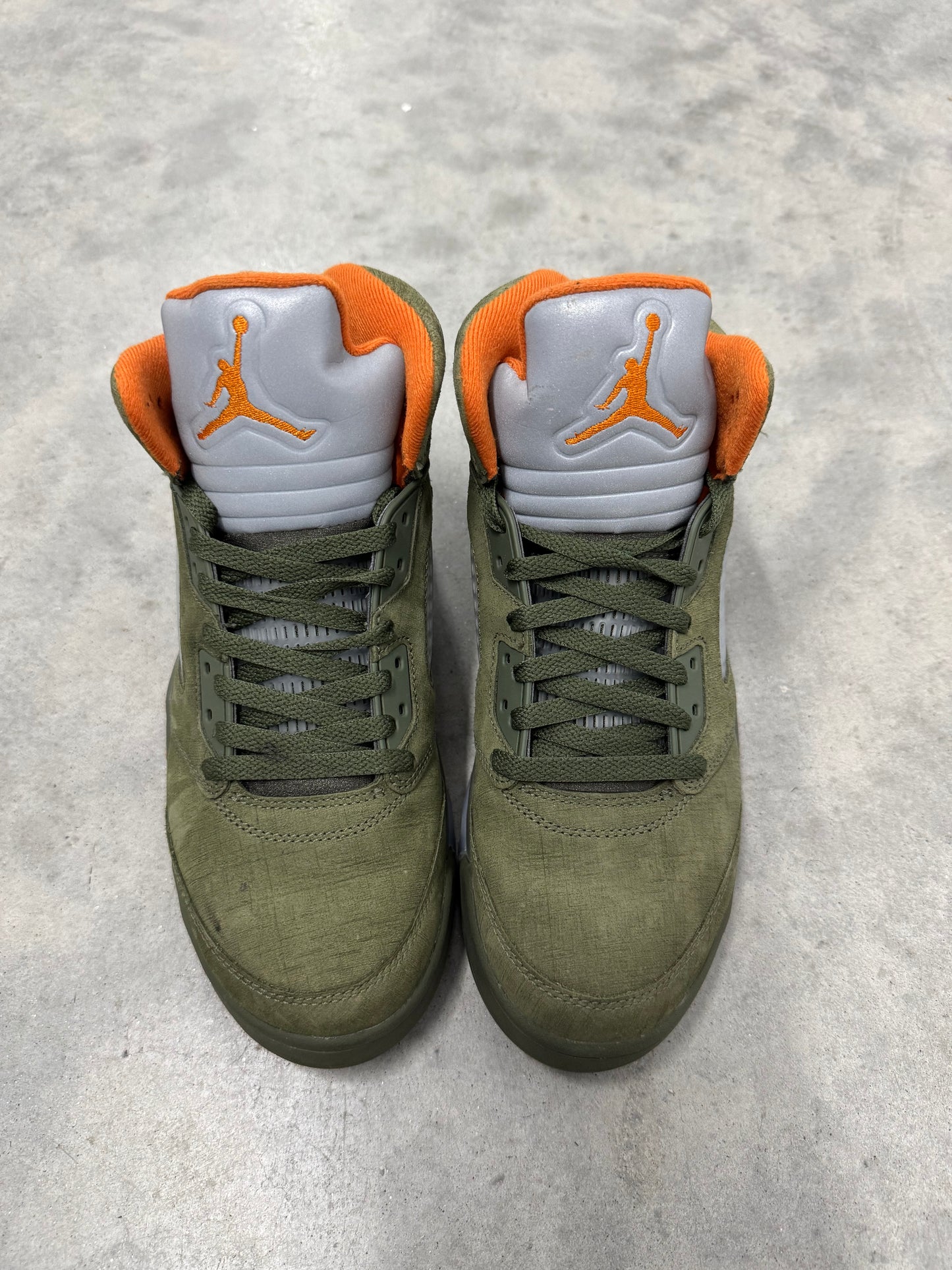 JORDAN 5 “ Olive “