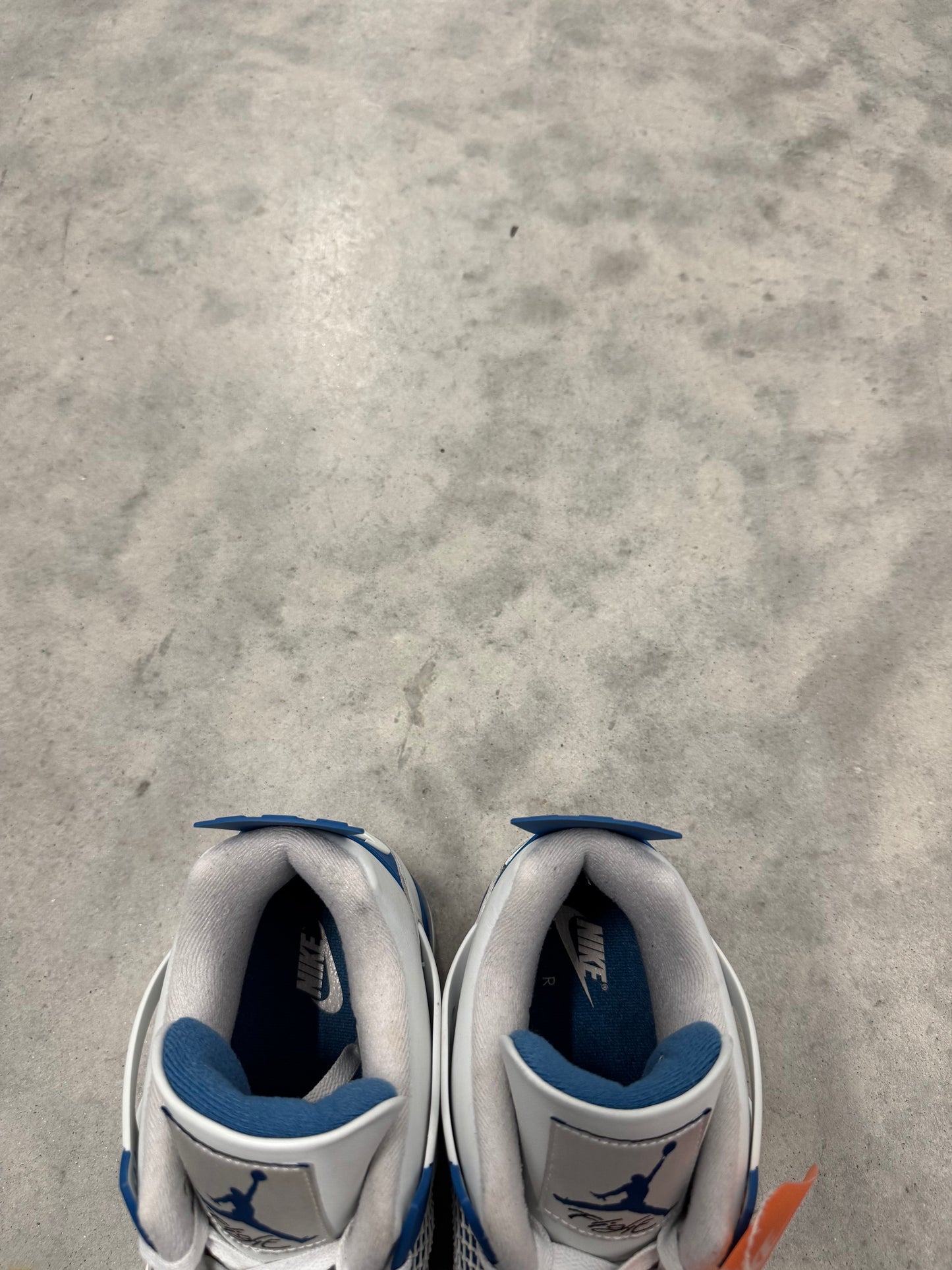 JORDAN 4 “ Military Blue “