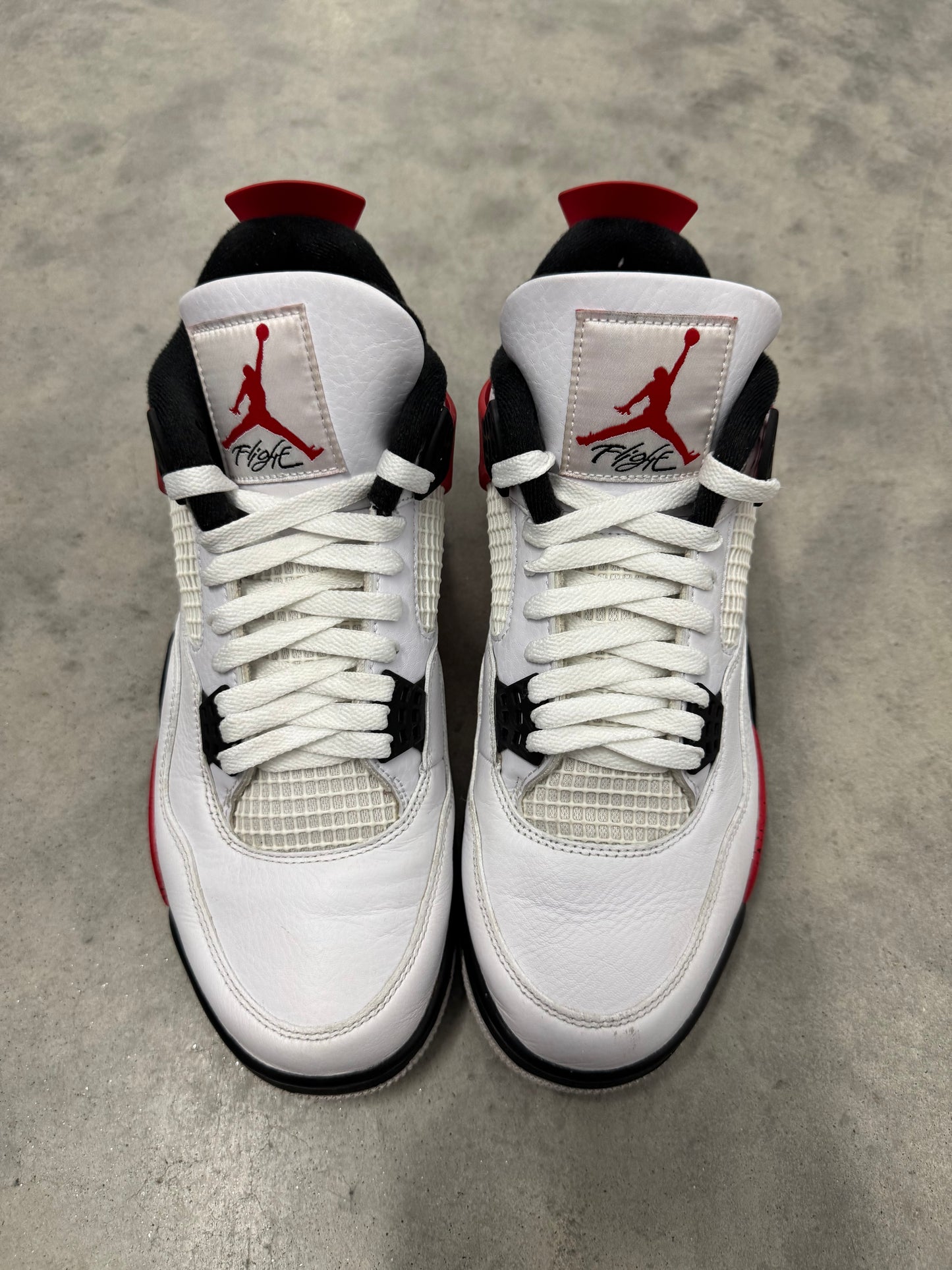 JORDAN 4 “ Red Cement “