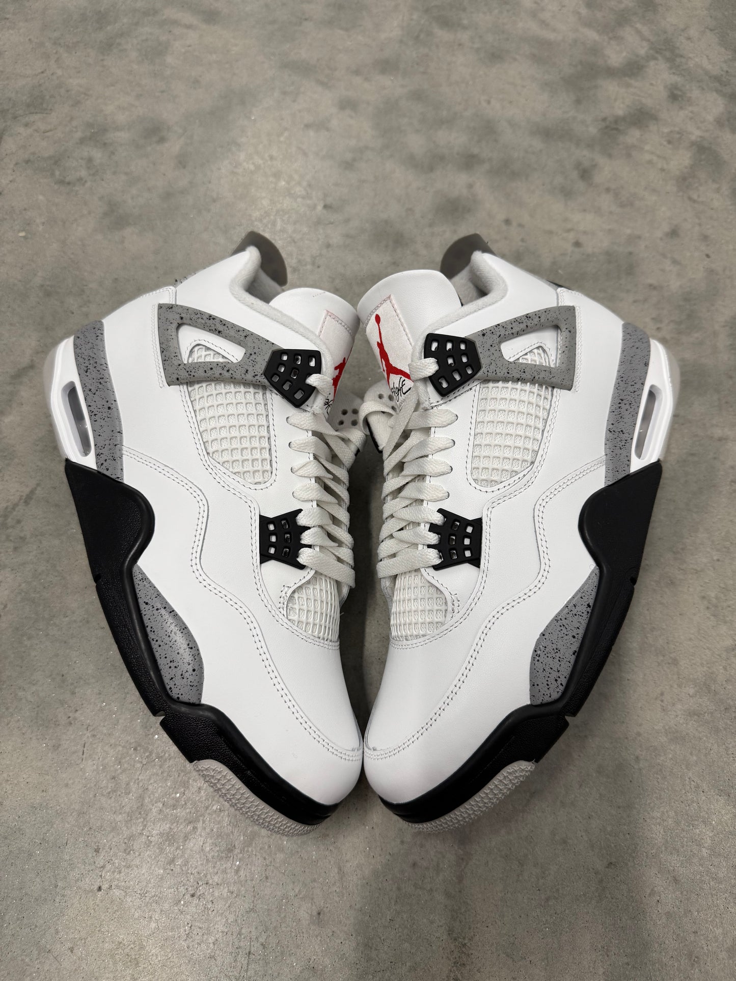 JORDAN 4 “ White Cement “ ( 2025 )