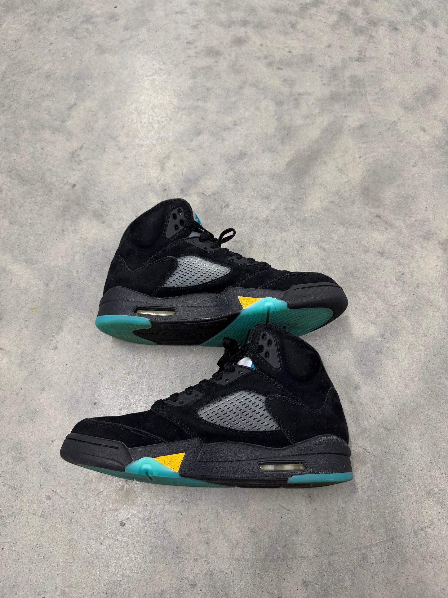 JORDAN 5 “ Aqua “