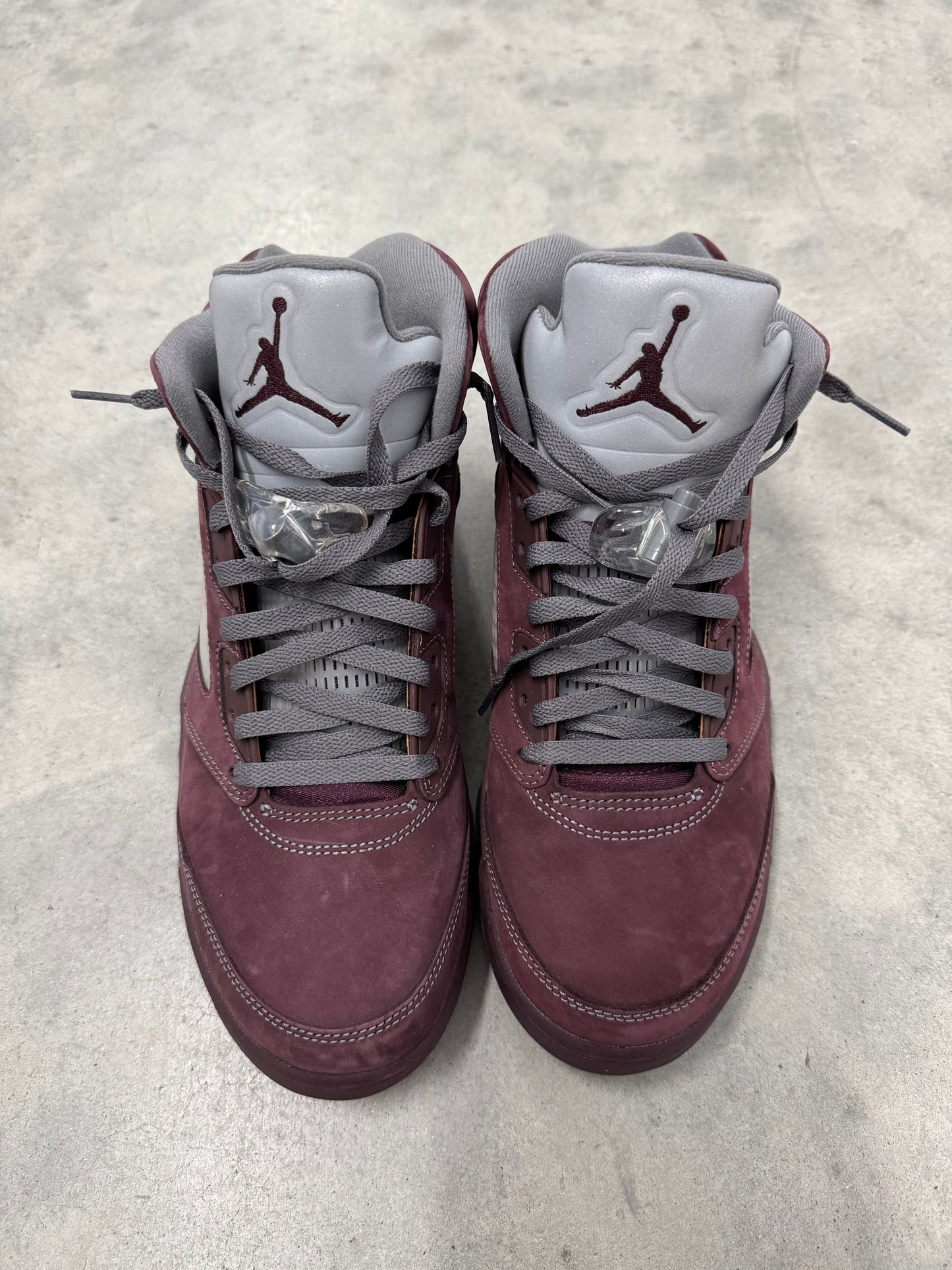 JORDAN 5 “ Burgundy “
