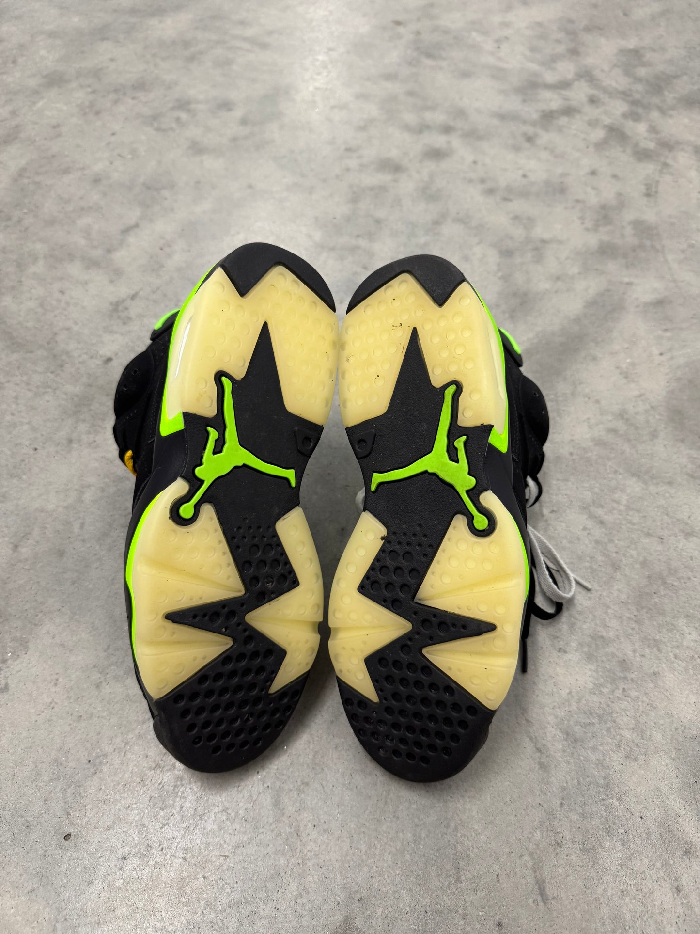 JORDAN 6 “ Electric Green “
