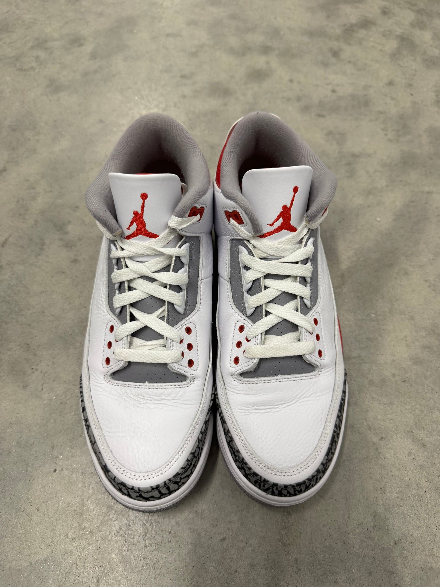 JORDAN 3 “ Fire Red “