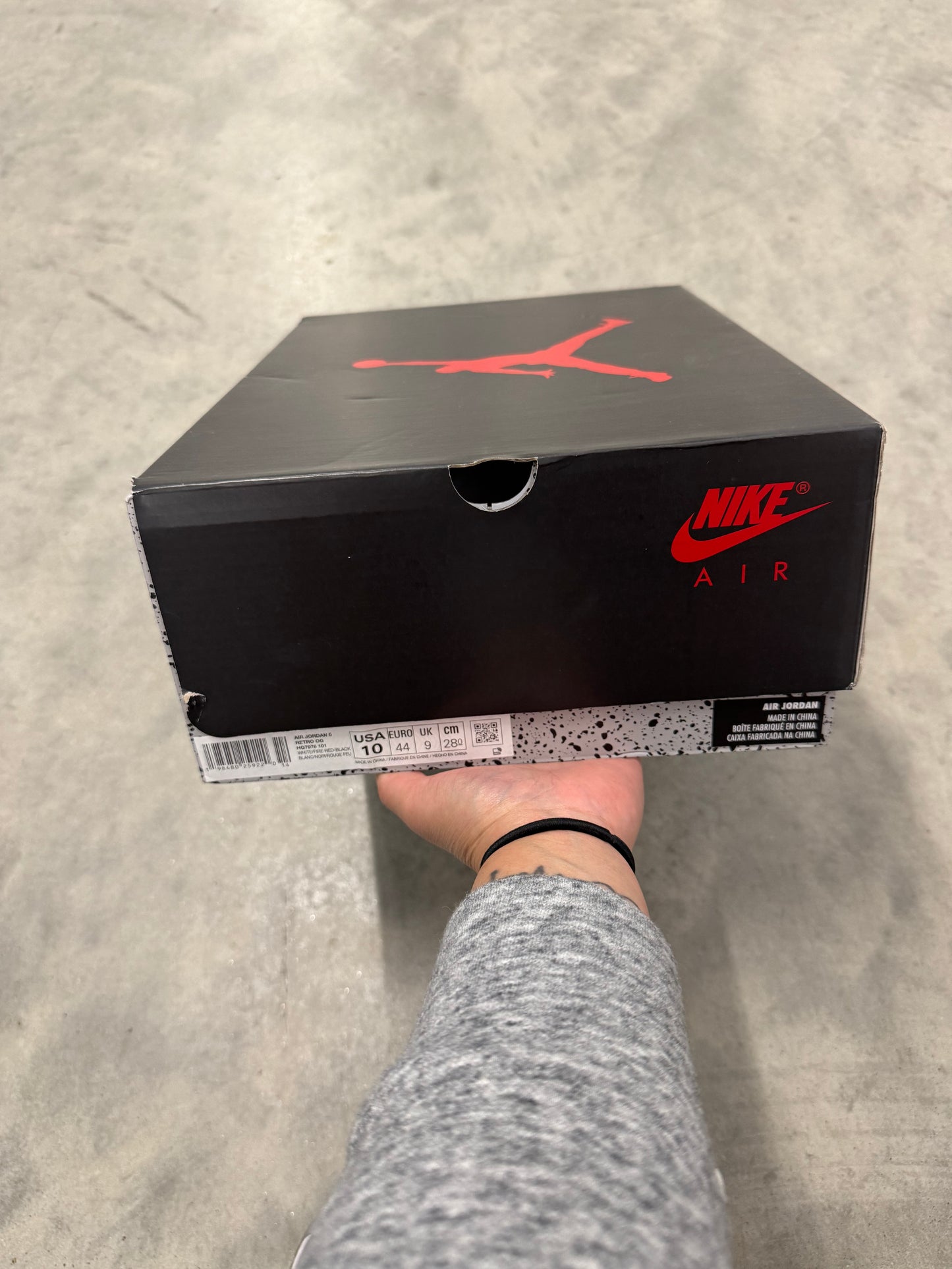 JORDAN 5 “ Fire Red “