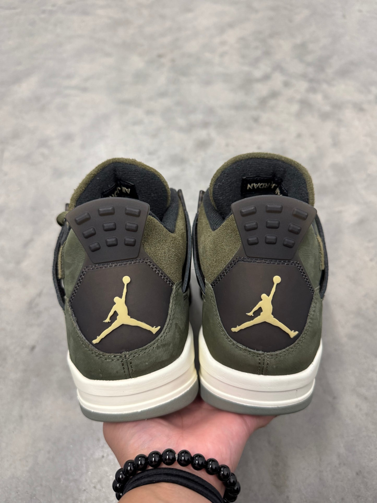 JORDAN 4 SE CRAFT “ Olive “