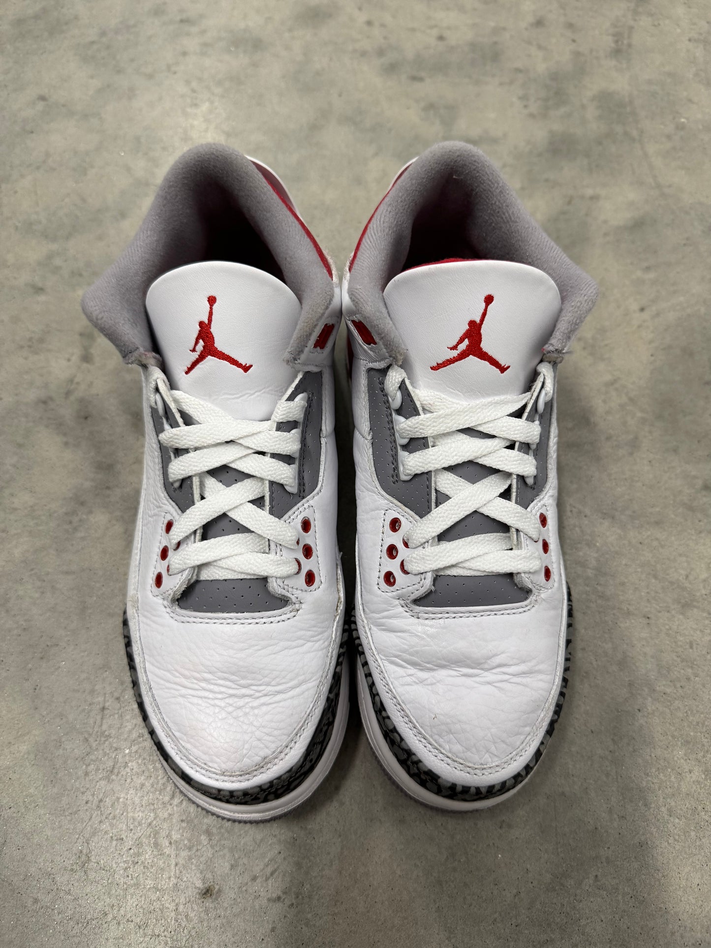 JORDAN 3 “ Fire Red “