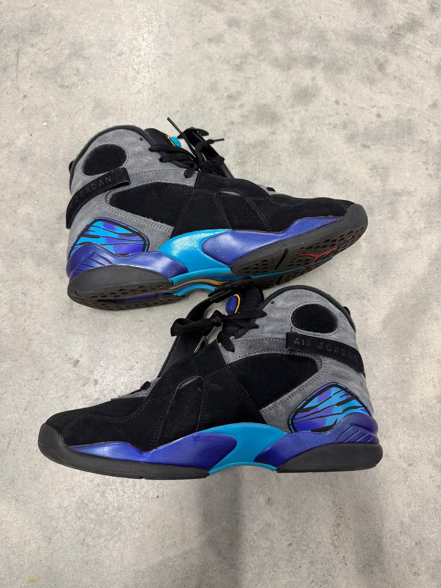 JORDAN 8 “ Aqua “