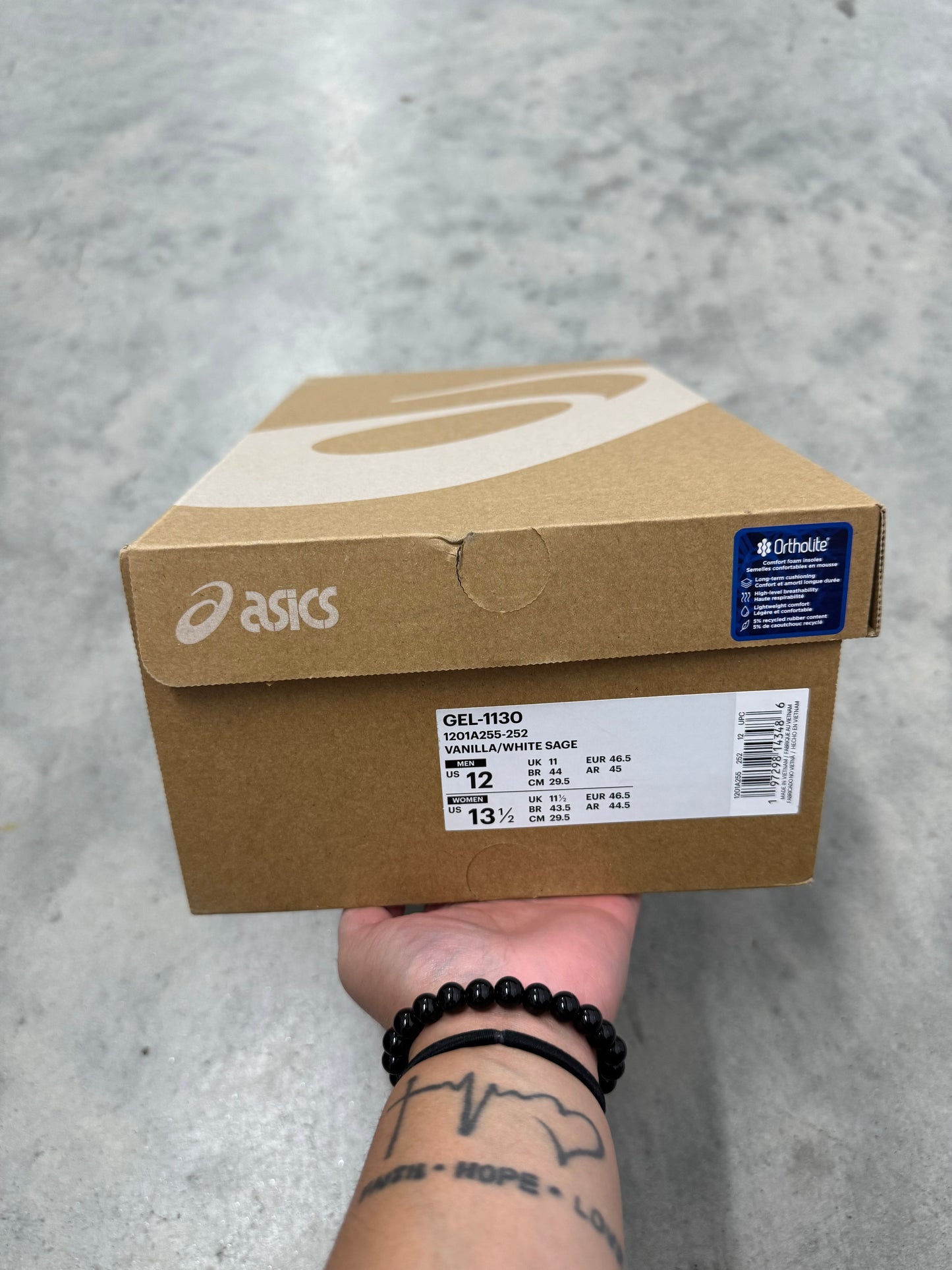 ASICS GEL-1130 “ Vanilla White Sage “
