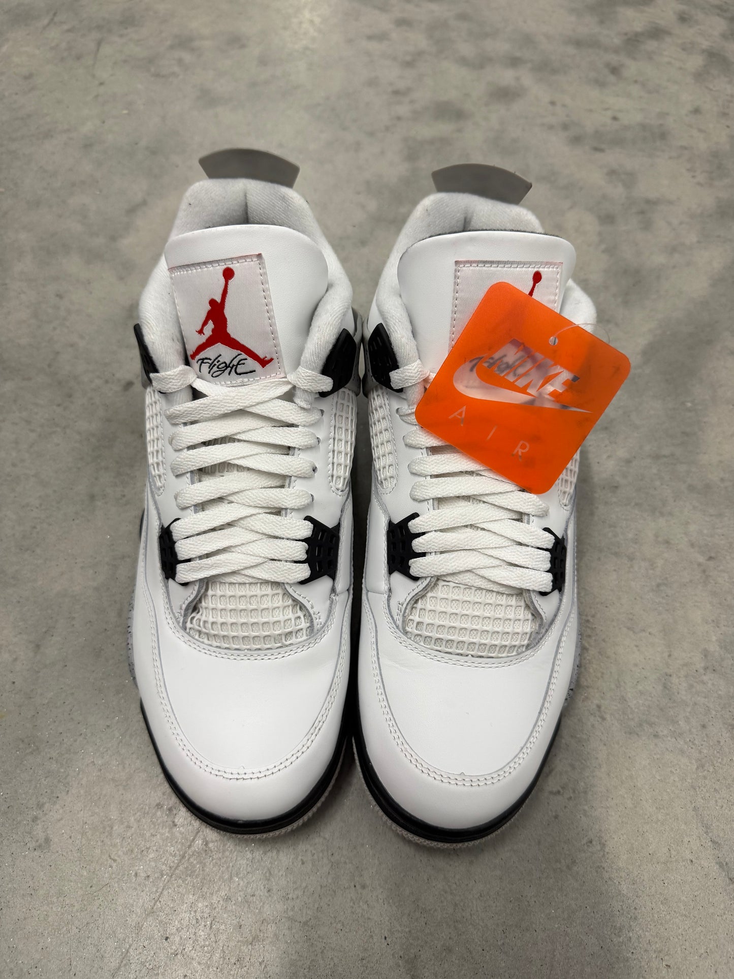 JORDAN 4 “ White Cement “