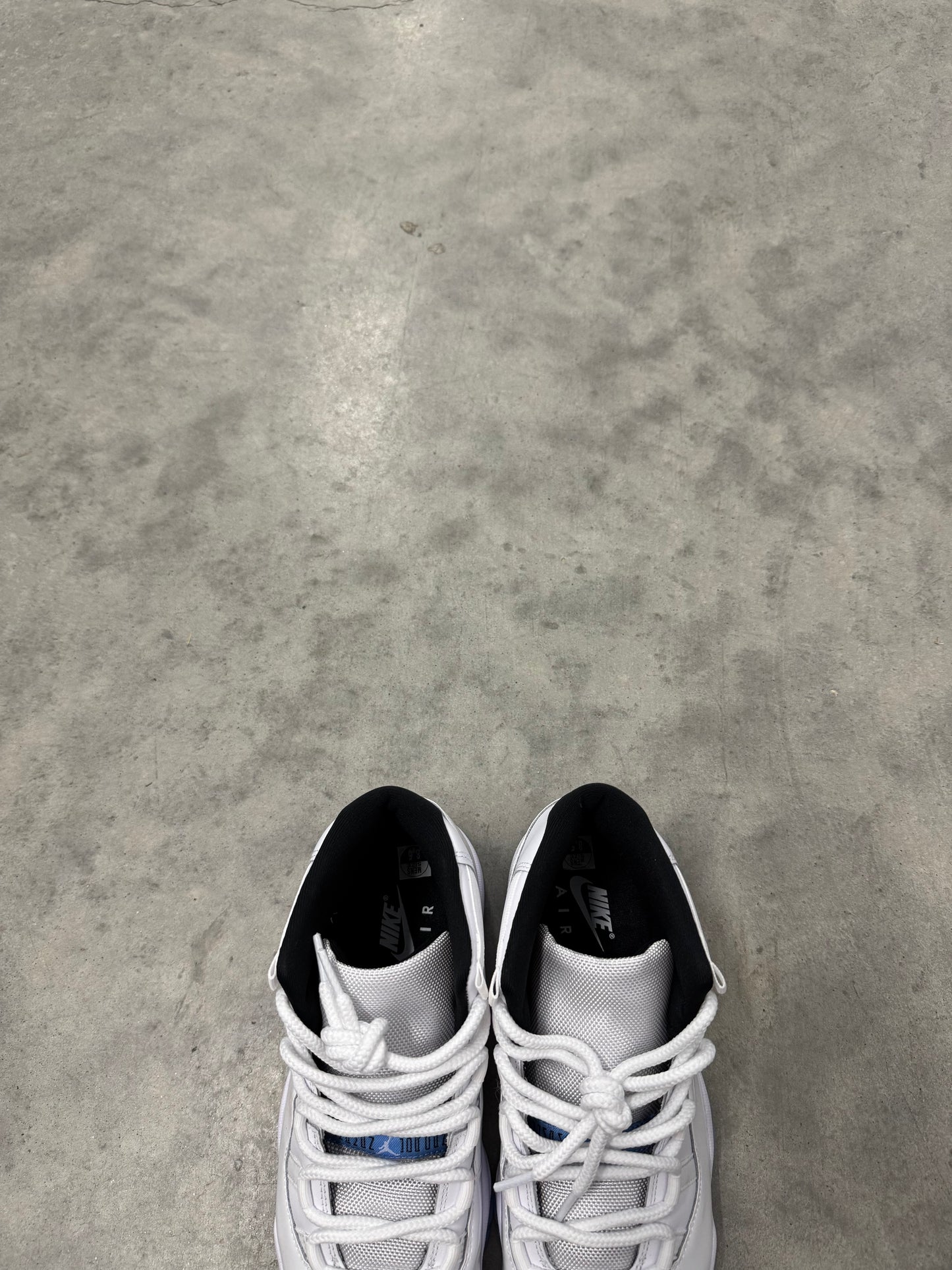 JORDAN 11 “ Legend Blue “