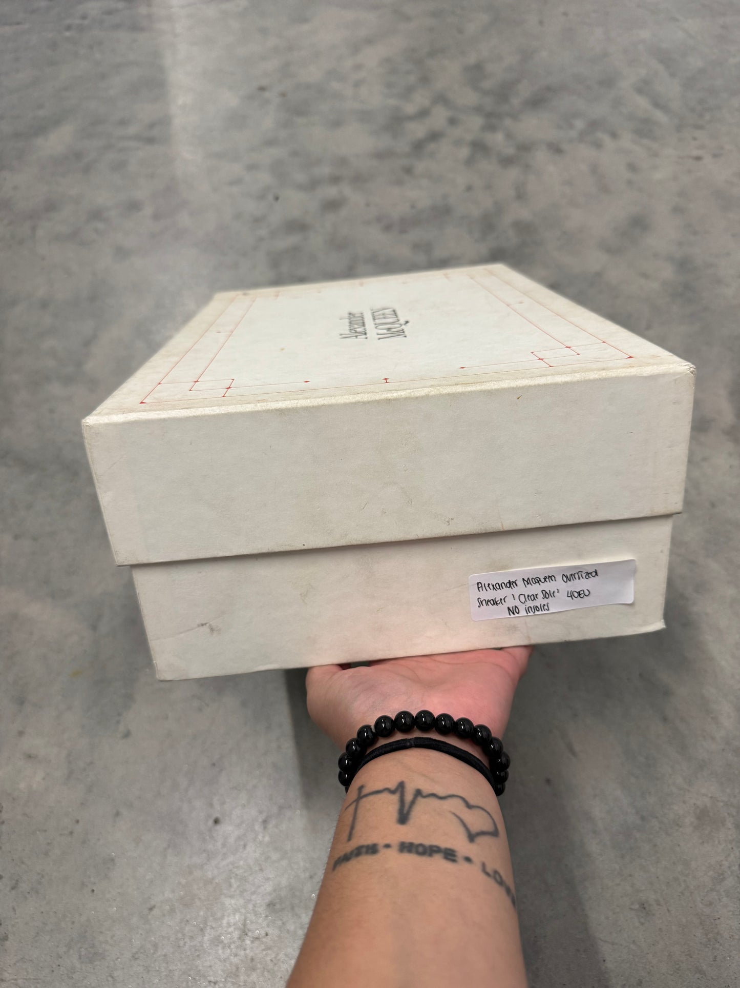 ALEXANDER MCQUEEN OVERSIZED SNEAKER “ Clear Sole “