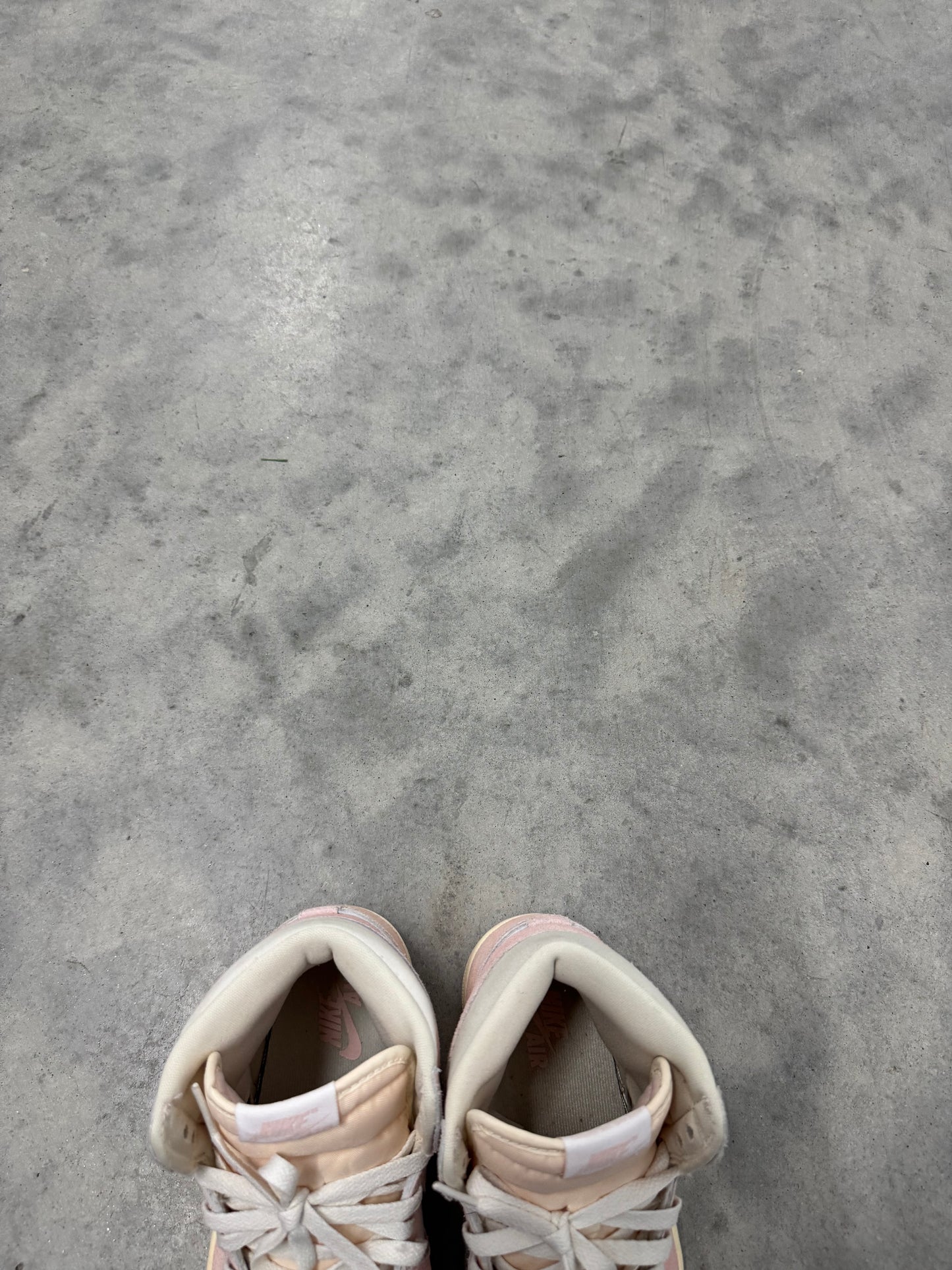 JORDAN 1 “ Washed Pink “