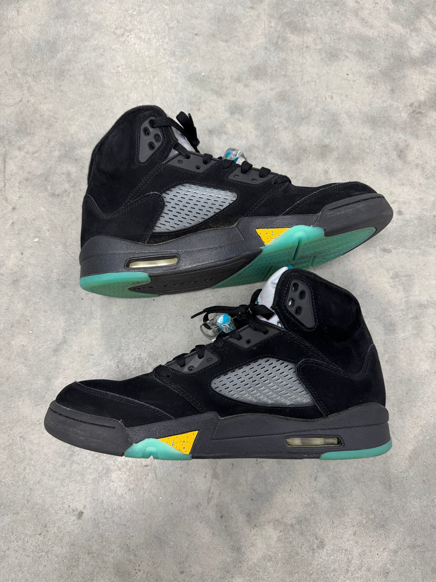 JORDAN 5 “ Aqua “