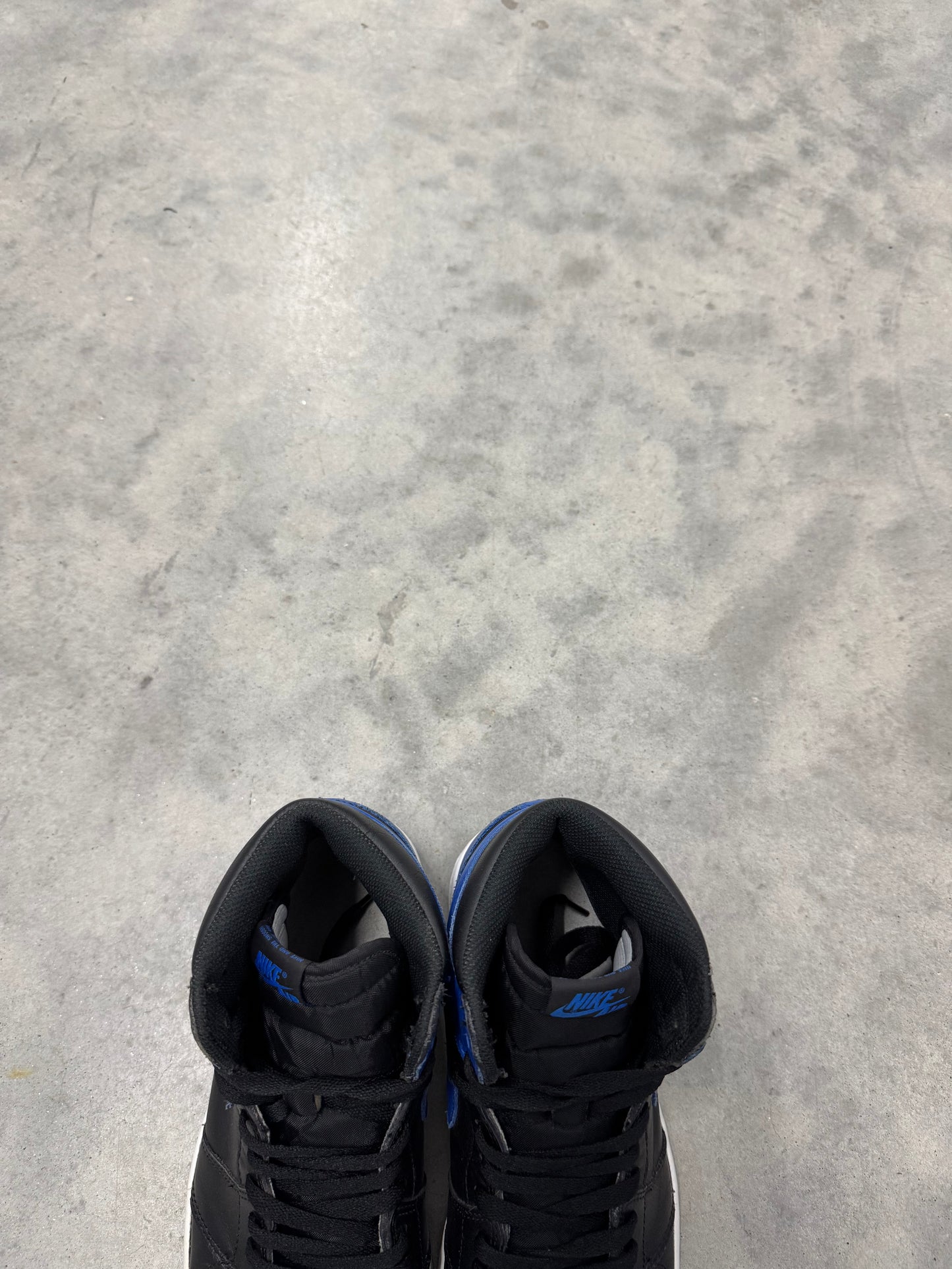 JORDAN 1 “ Royal “