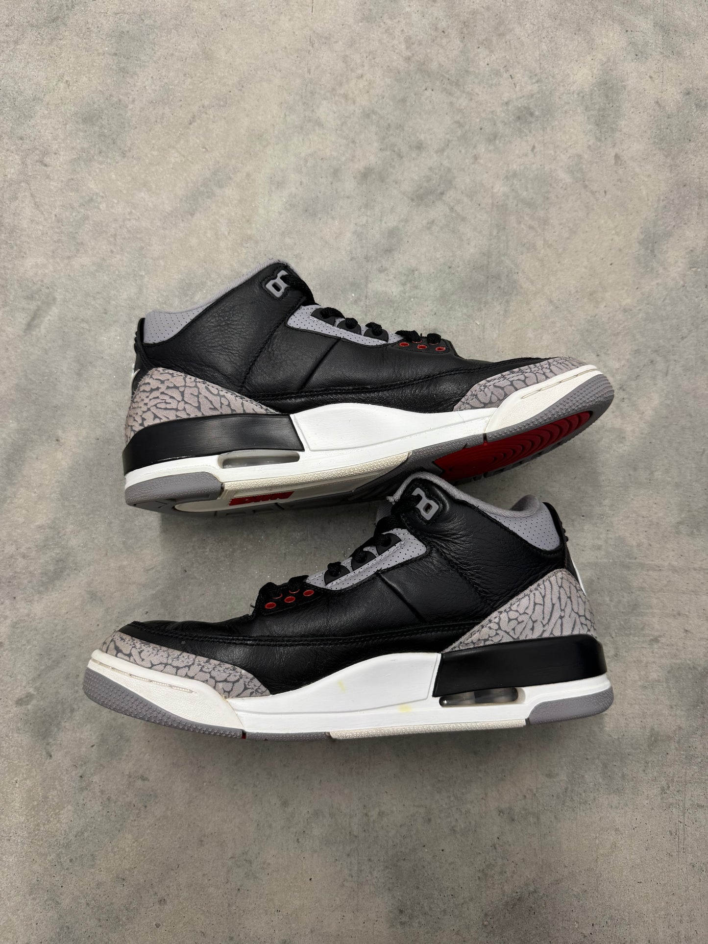 JORDAN 3 “ Black Cement “