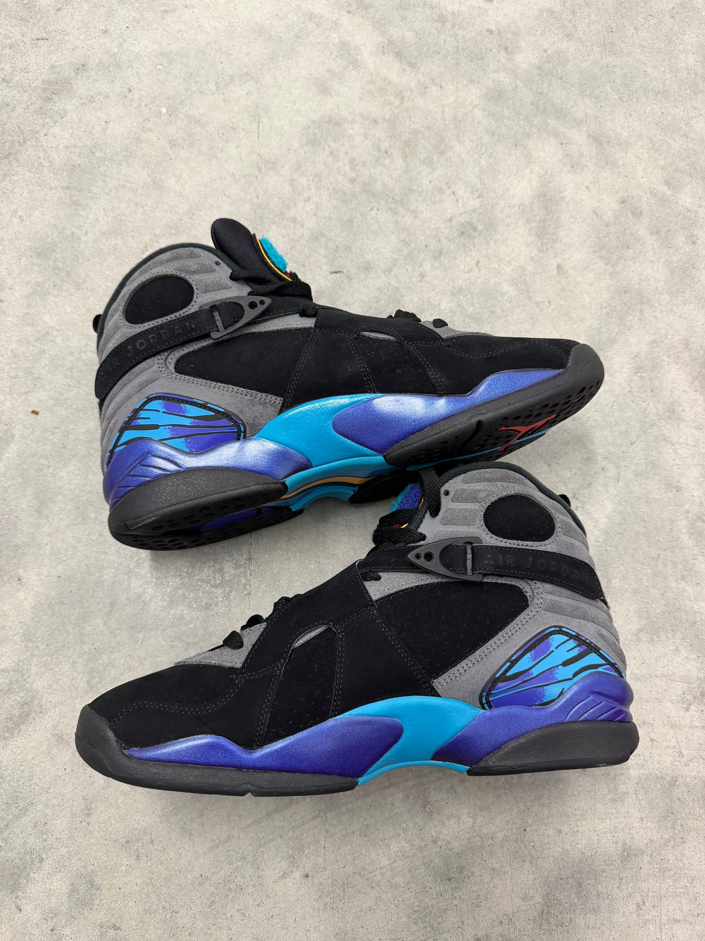 JORDAN 8 “ Aqua “