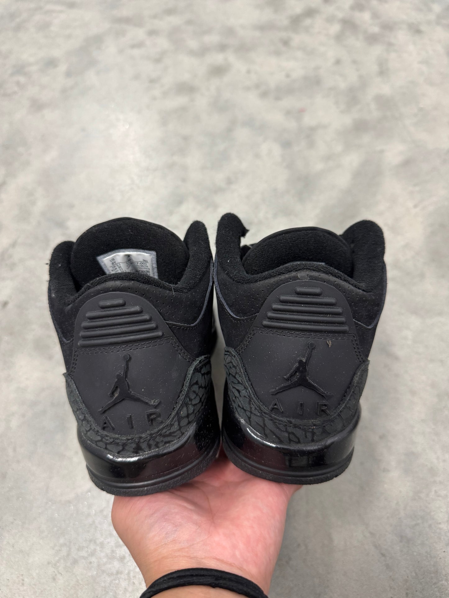 JORDAN 3 “ Black Cat “