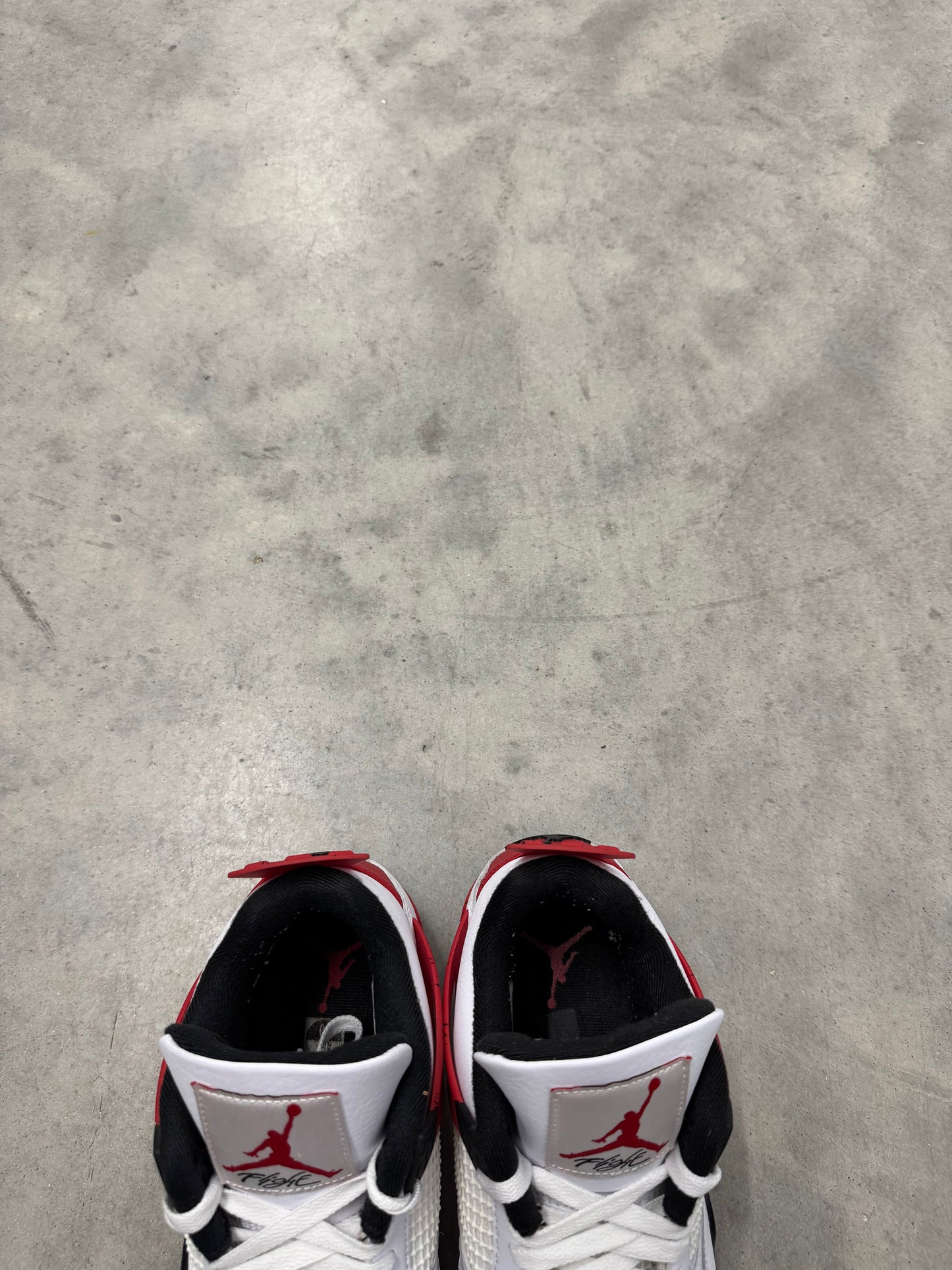 JORDAN 4 “ Red Cement “