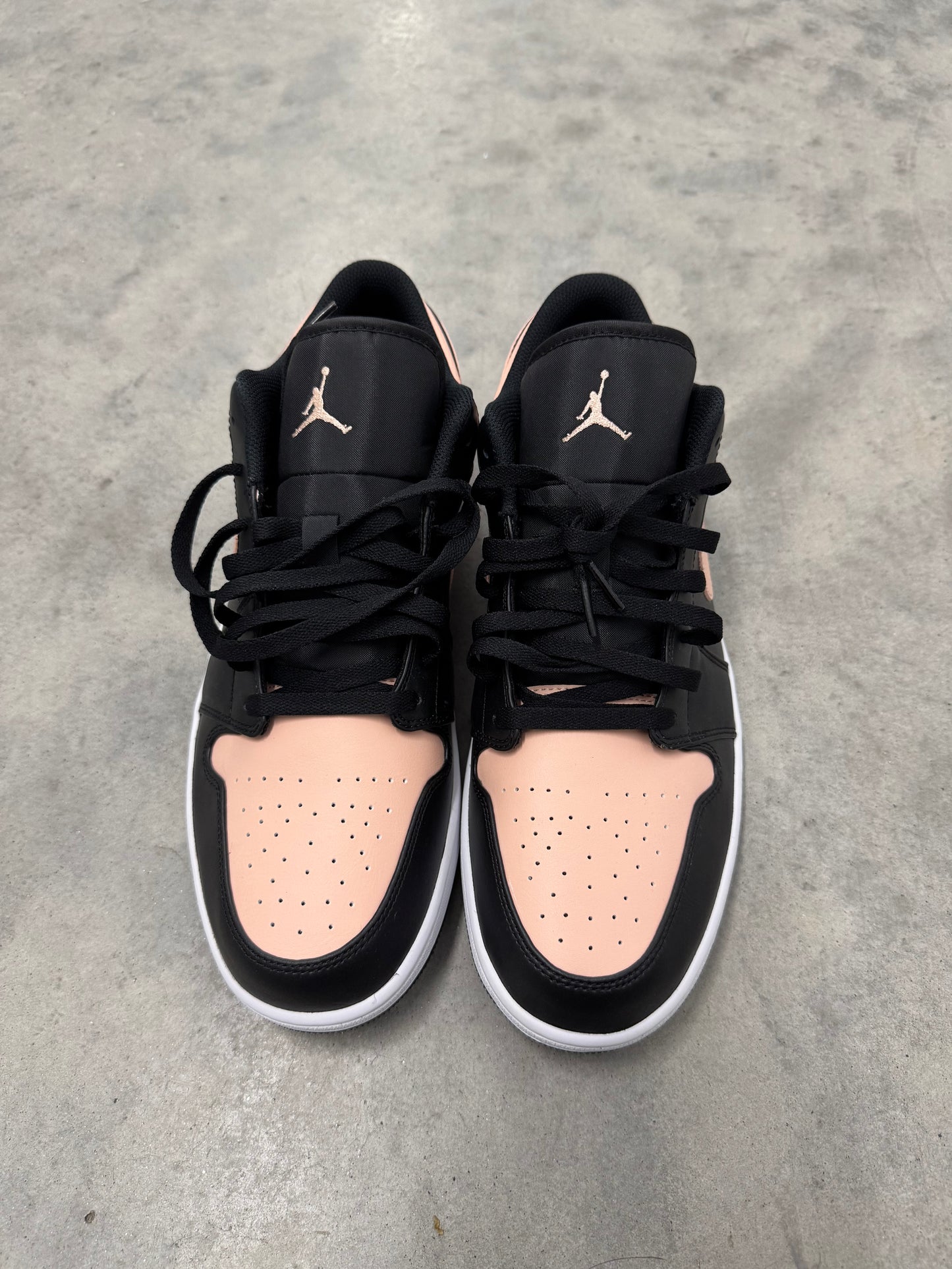 JORDAN 1 LOW “ Crimson Tint “