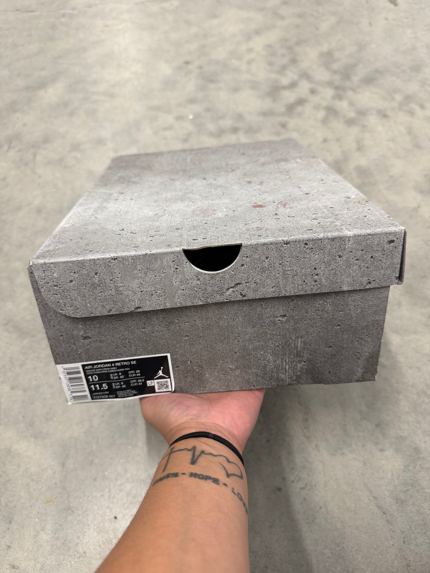 JORDAN 4 “ Wet Cement “