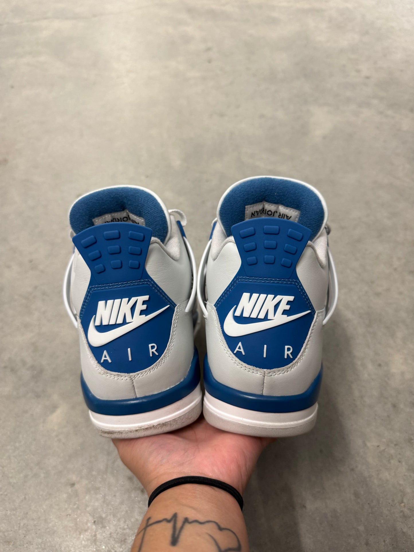 JORDAN 4 “ Military Blue “