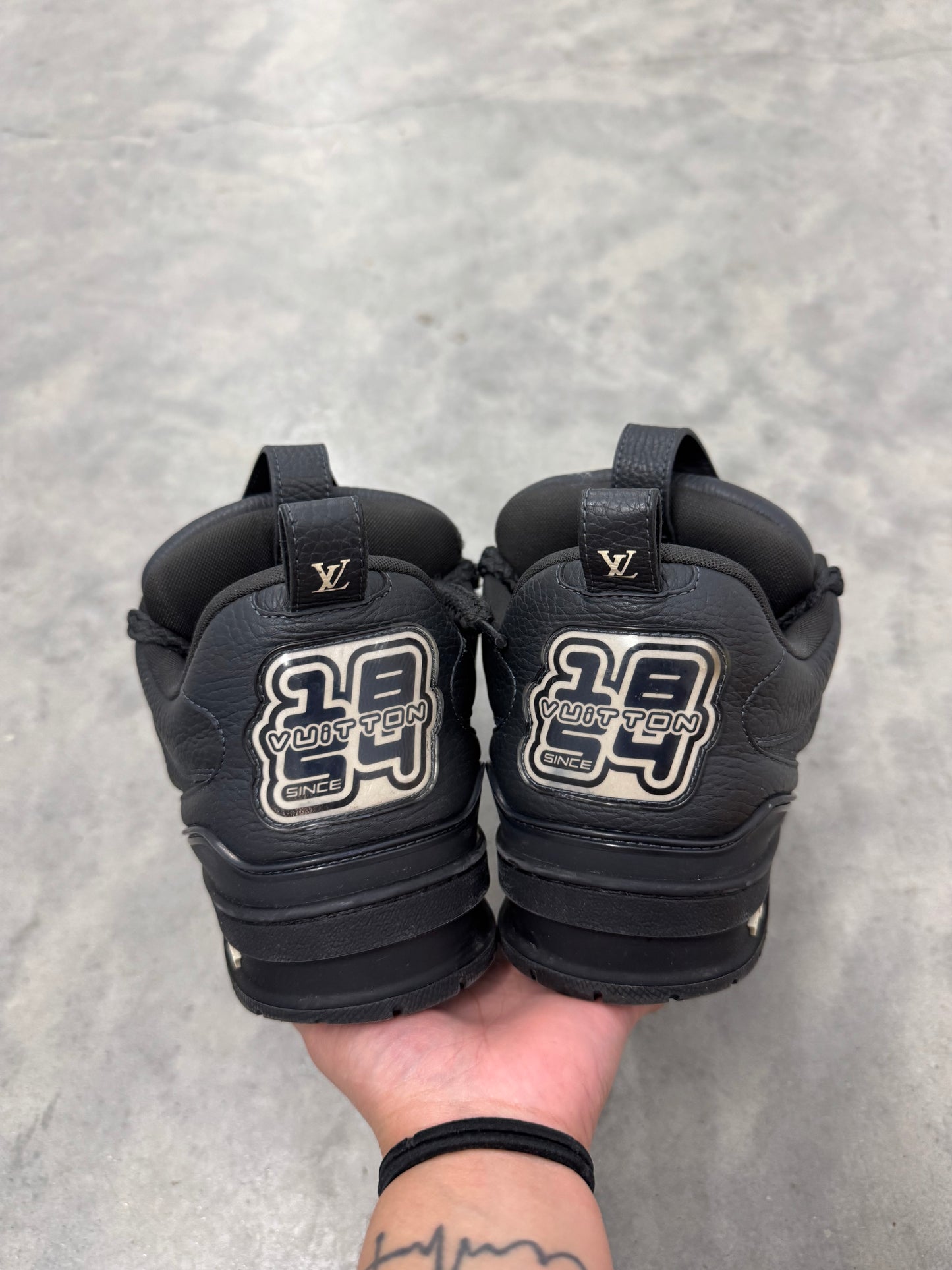 LOUIS VUITTON SKATE SNEAKER “ Oversized Flower - Black “