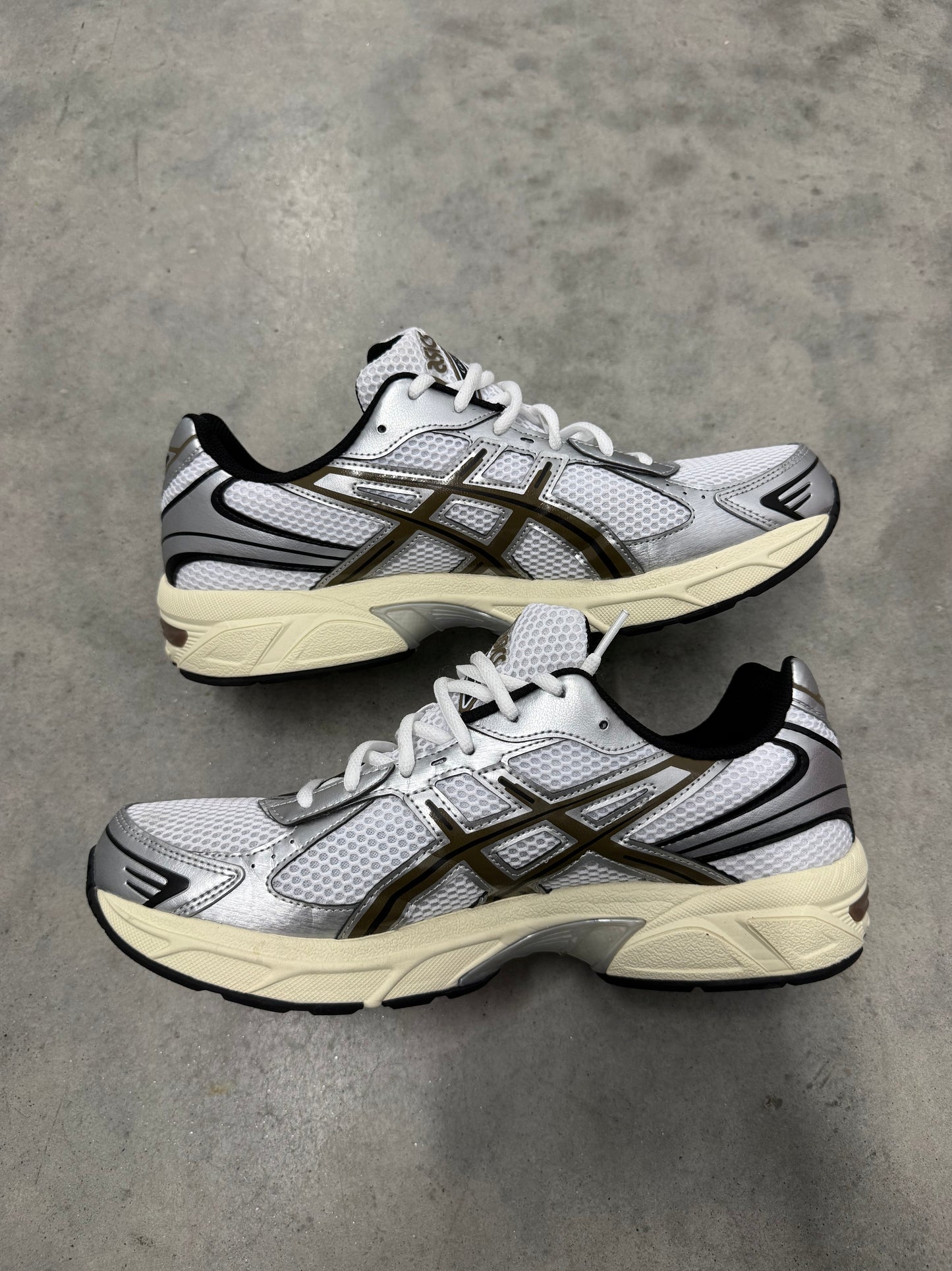 ASICS GEL-1130 “ White Clay Canyon “