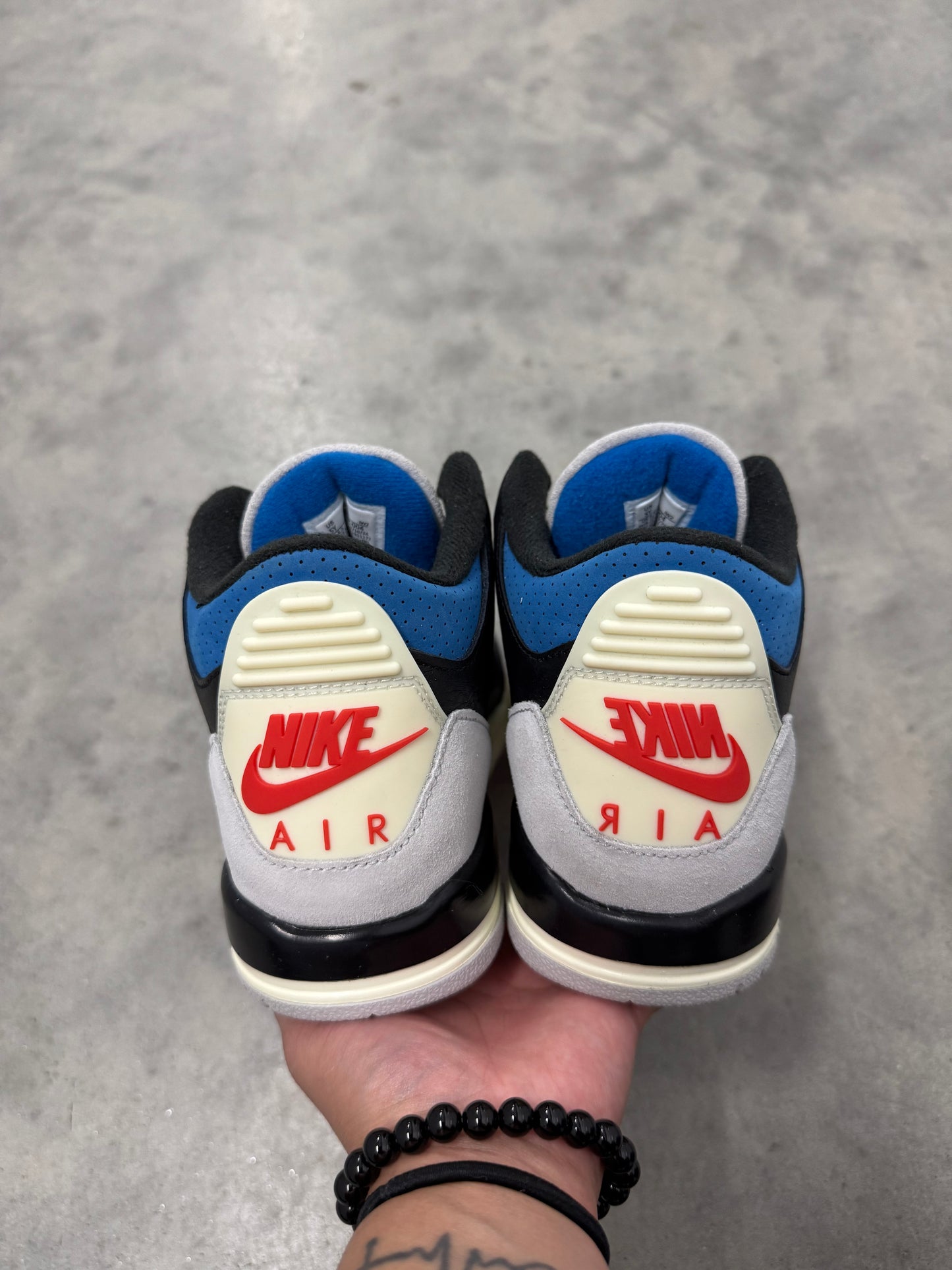 JORDAN 3 “ Rare Air “
