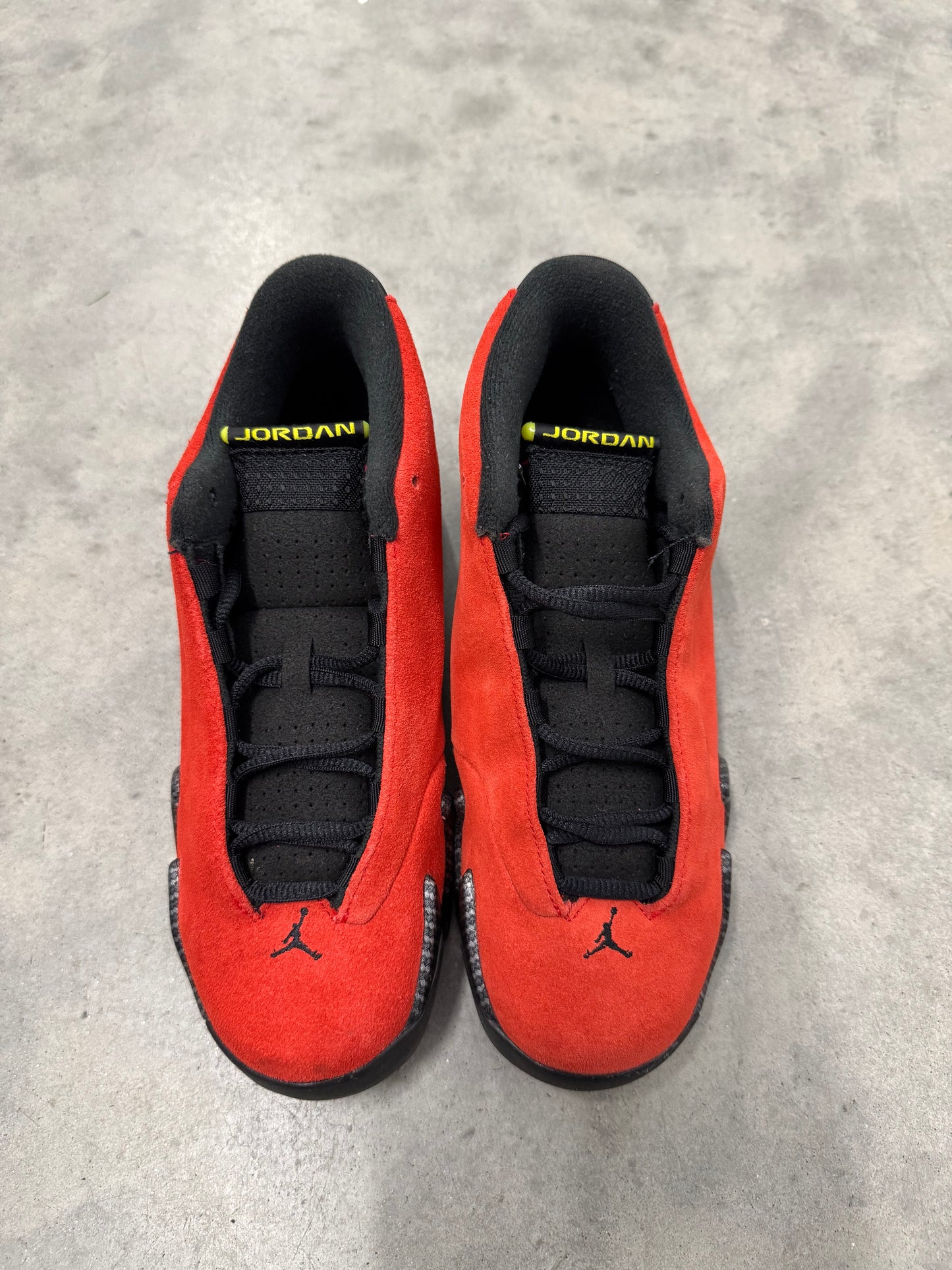 JORDAN 14 “ Ferrari “