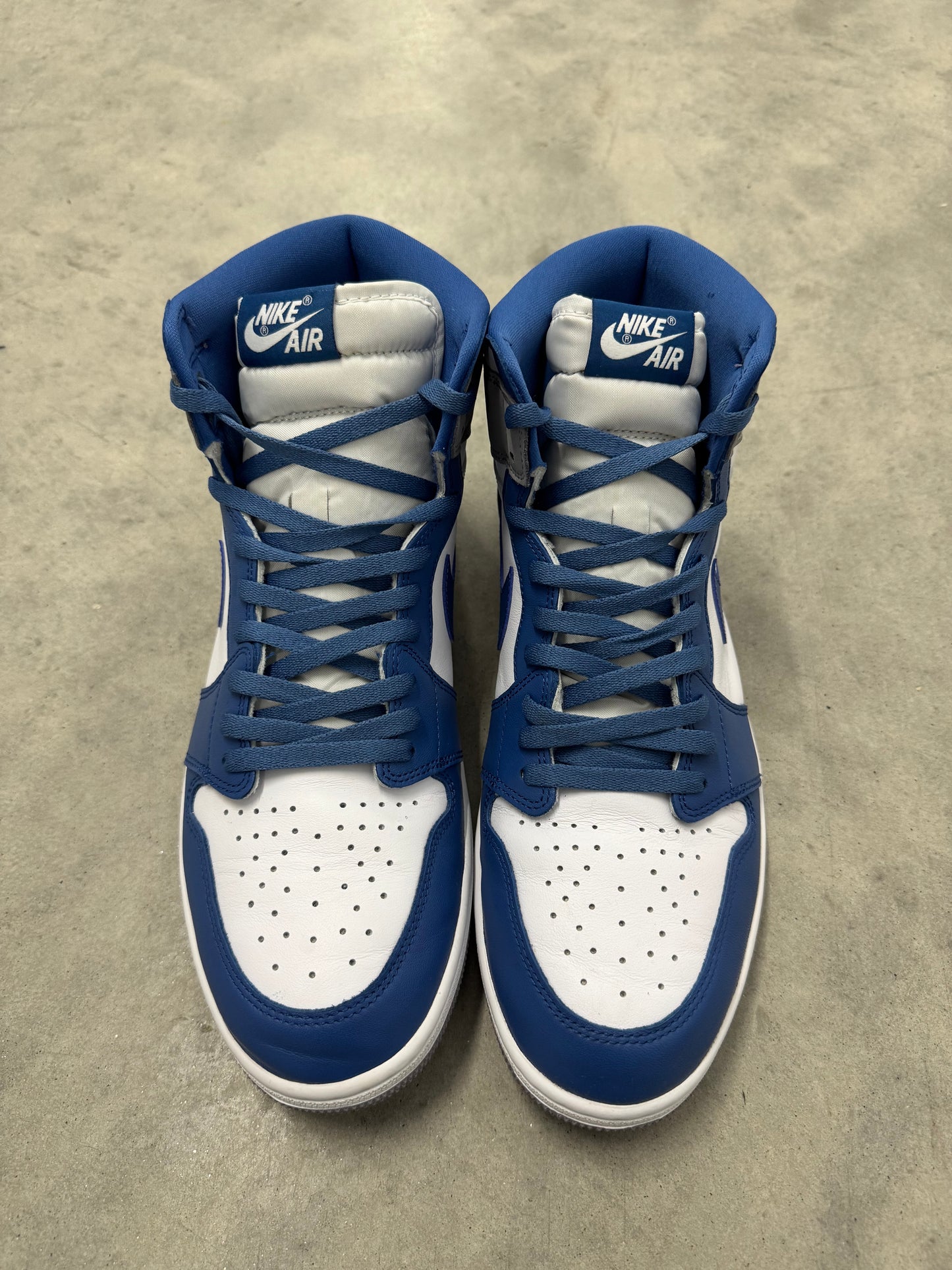 JORDAN 1 “ True Blue “