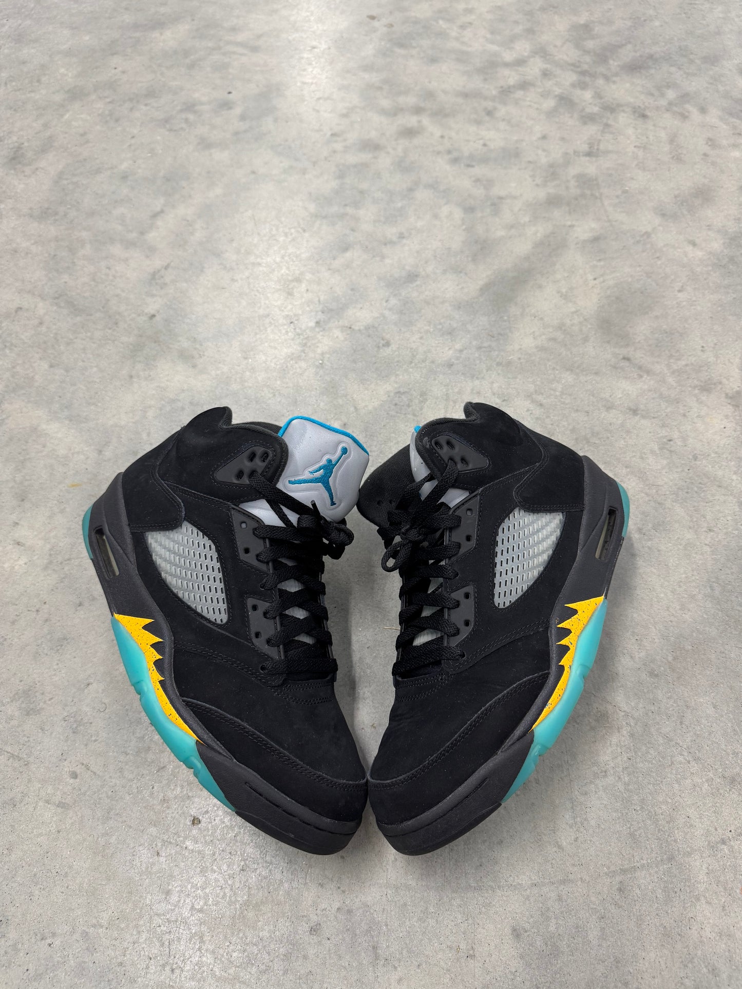 JORDAN 5 “ Aqua “