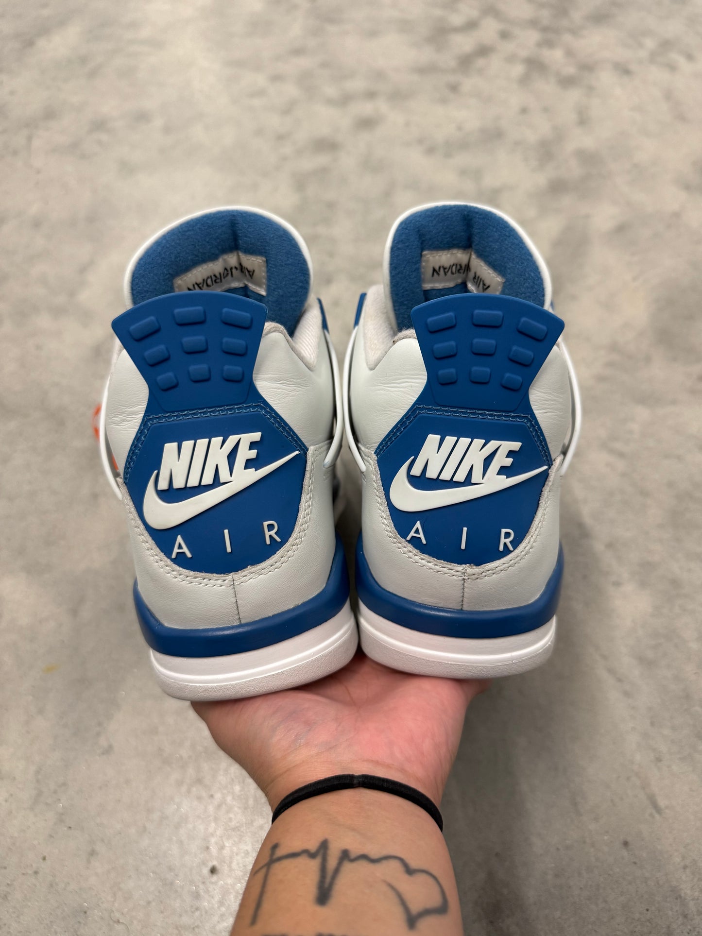 JORDAN 4 “ Military Blue “
