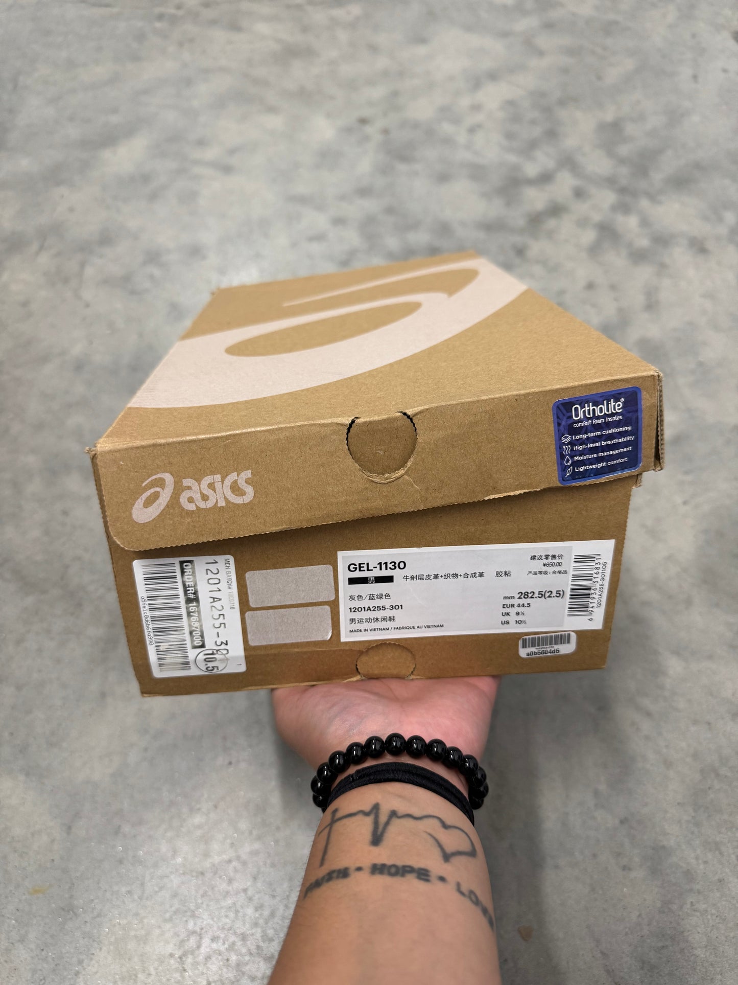 ASICS GEL-1130 “ Olive Grey Ivy “