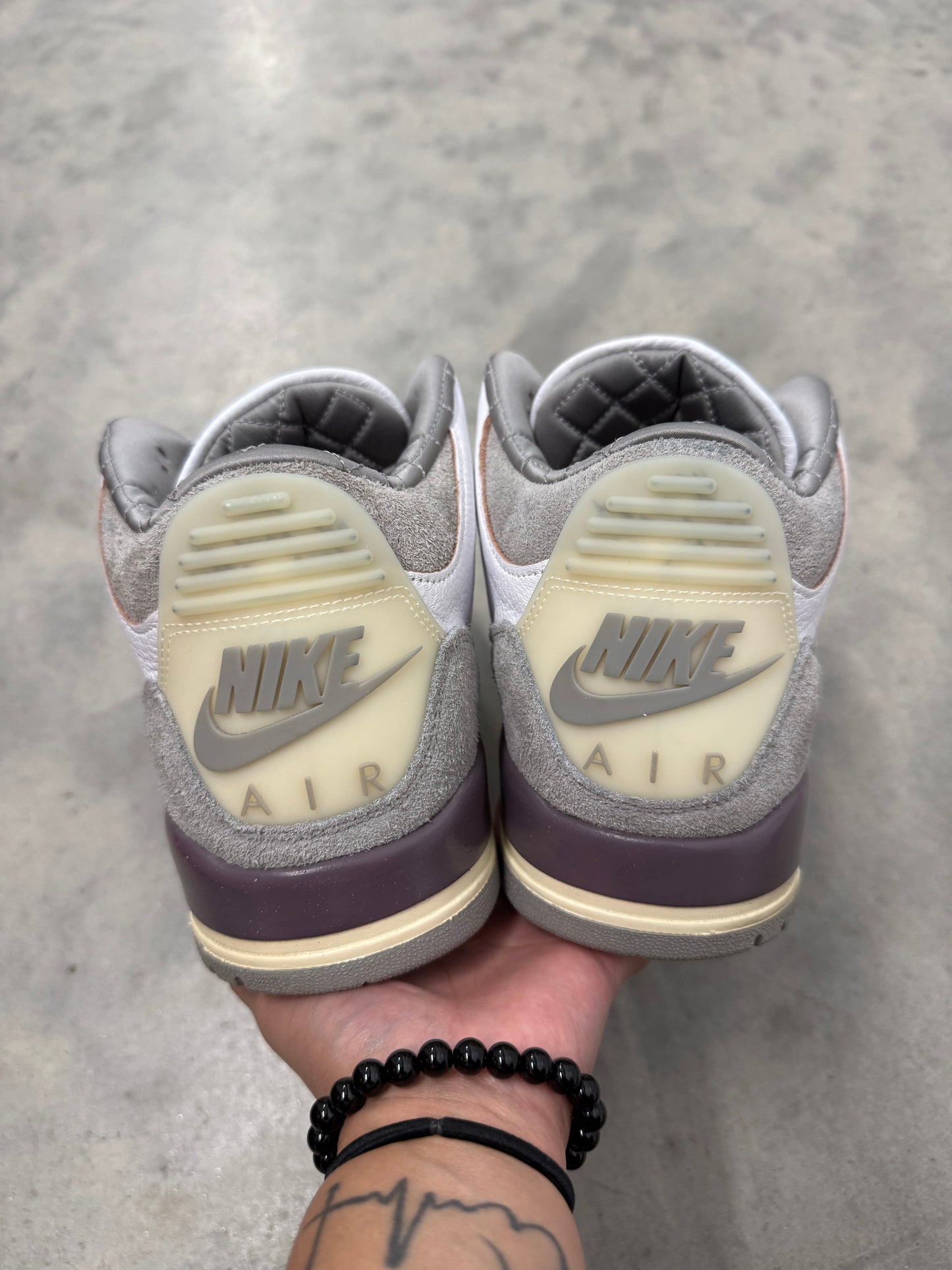 A MA MANIÉRE JORDAN 3 “ Raised By Women “