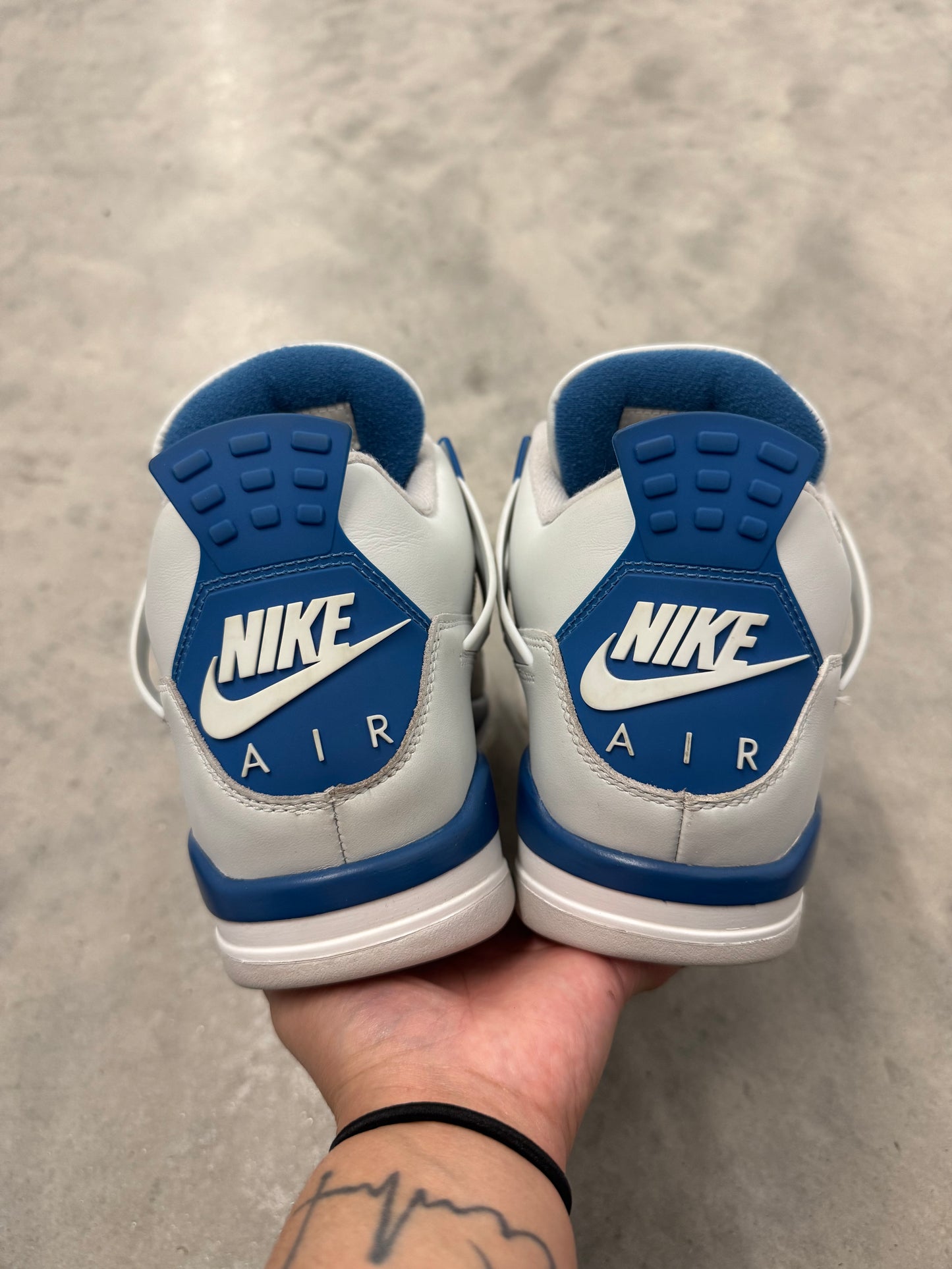 JORDAN 4 “ Military Blue “