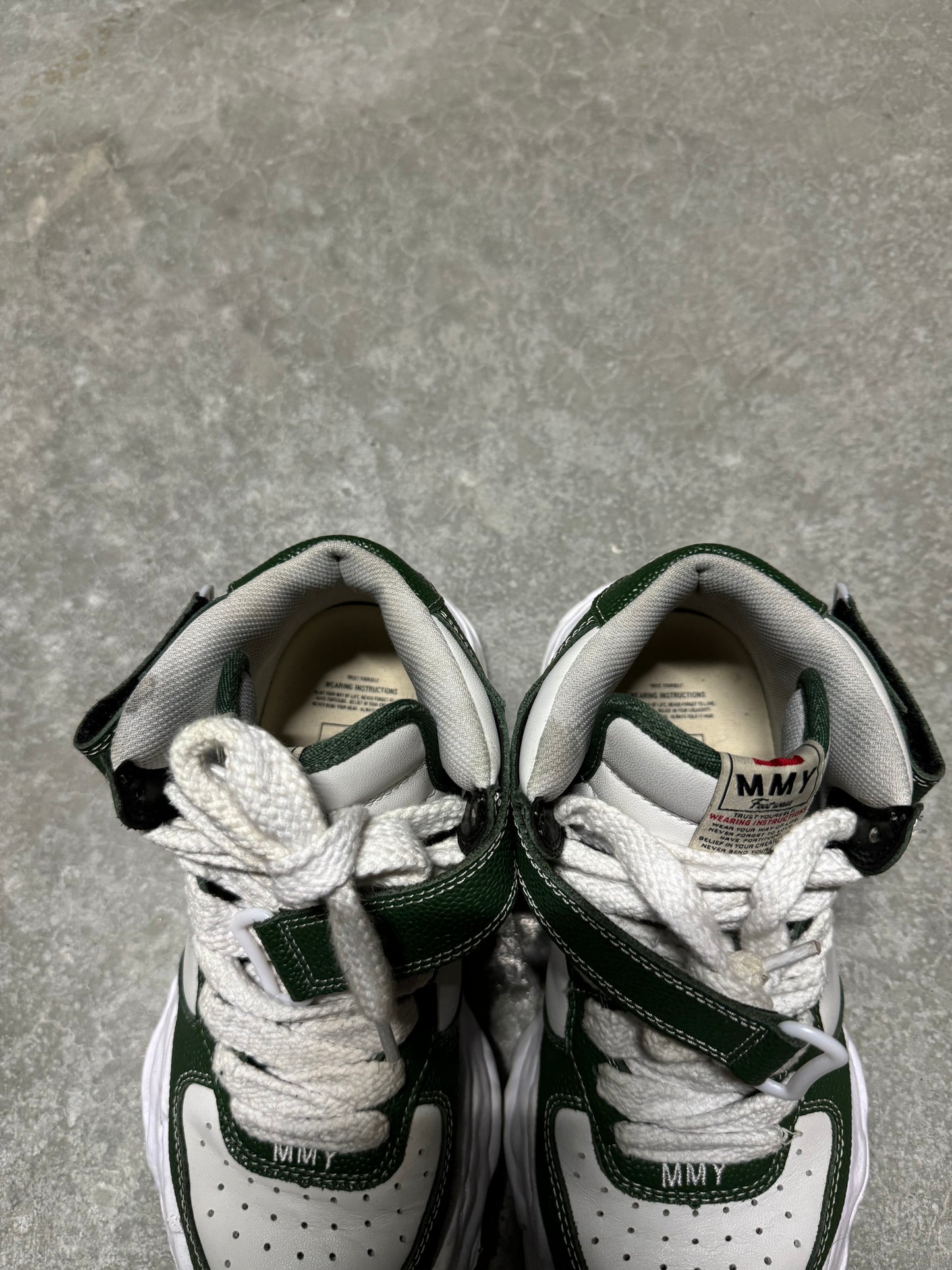 MAISON MIHARA SNEAKER “ green “