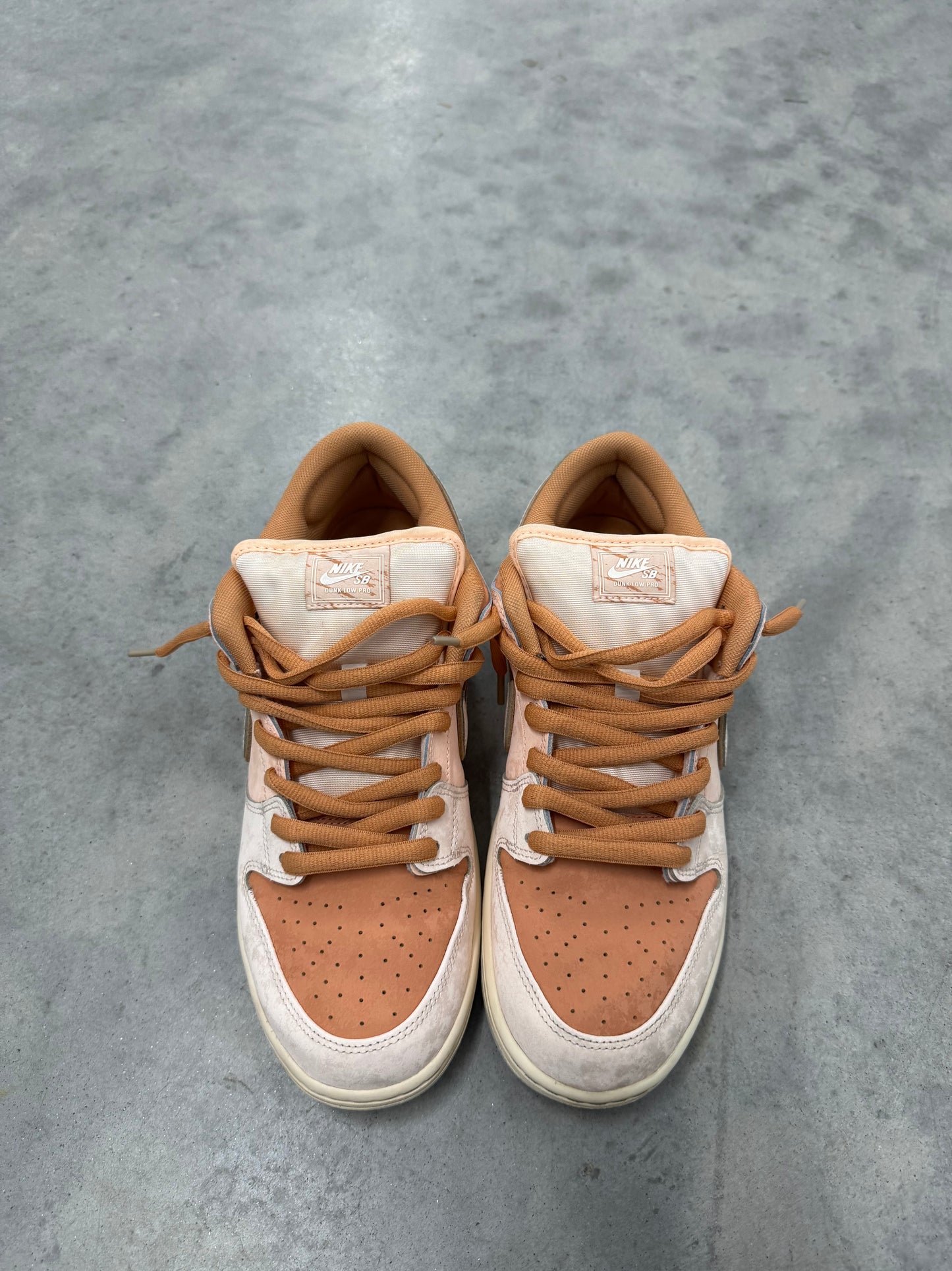 NIKE SB DUNK LOW “ Trocadéro Gardens “