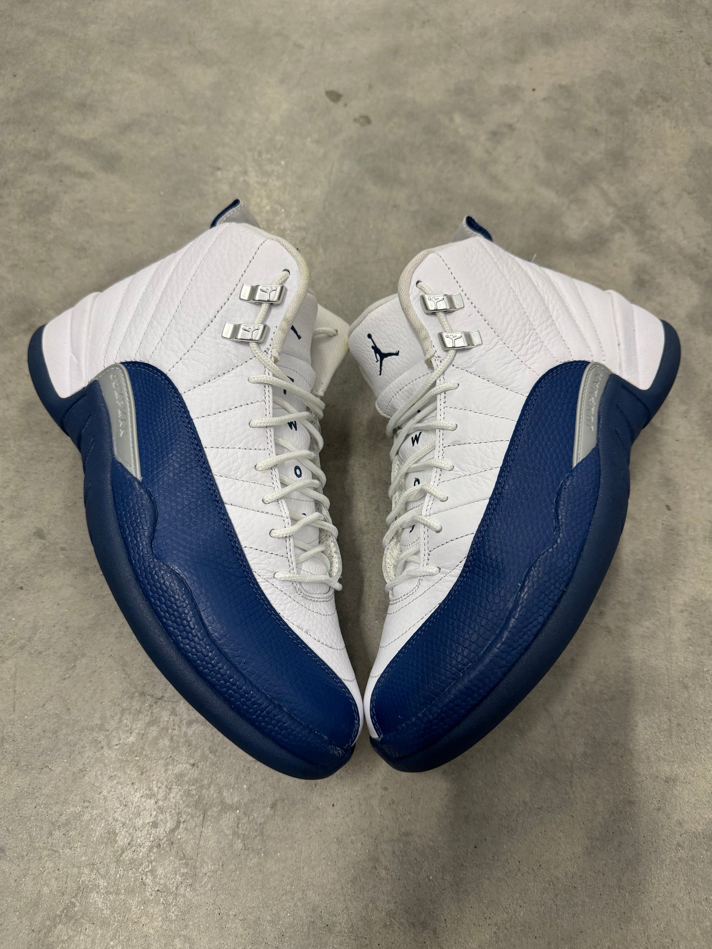 JORDAN 12 “ French Blue “ ( 2016 )