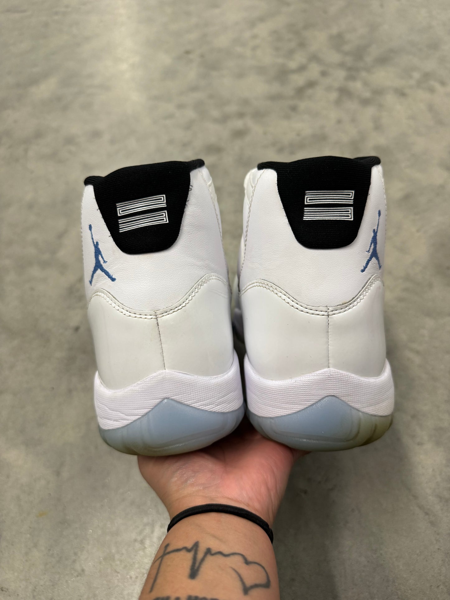 JORDAN 11 “ Legend Blue “
