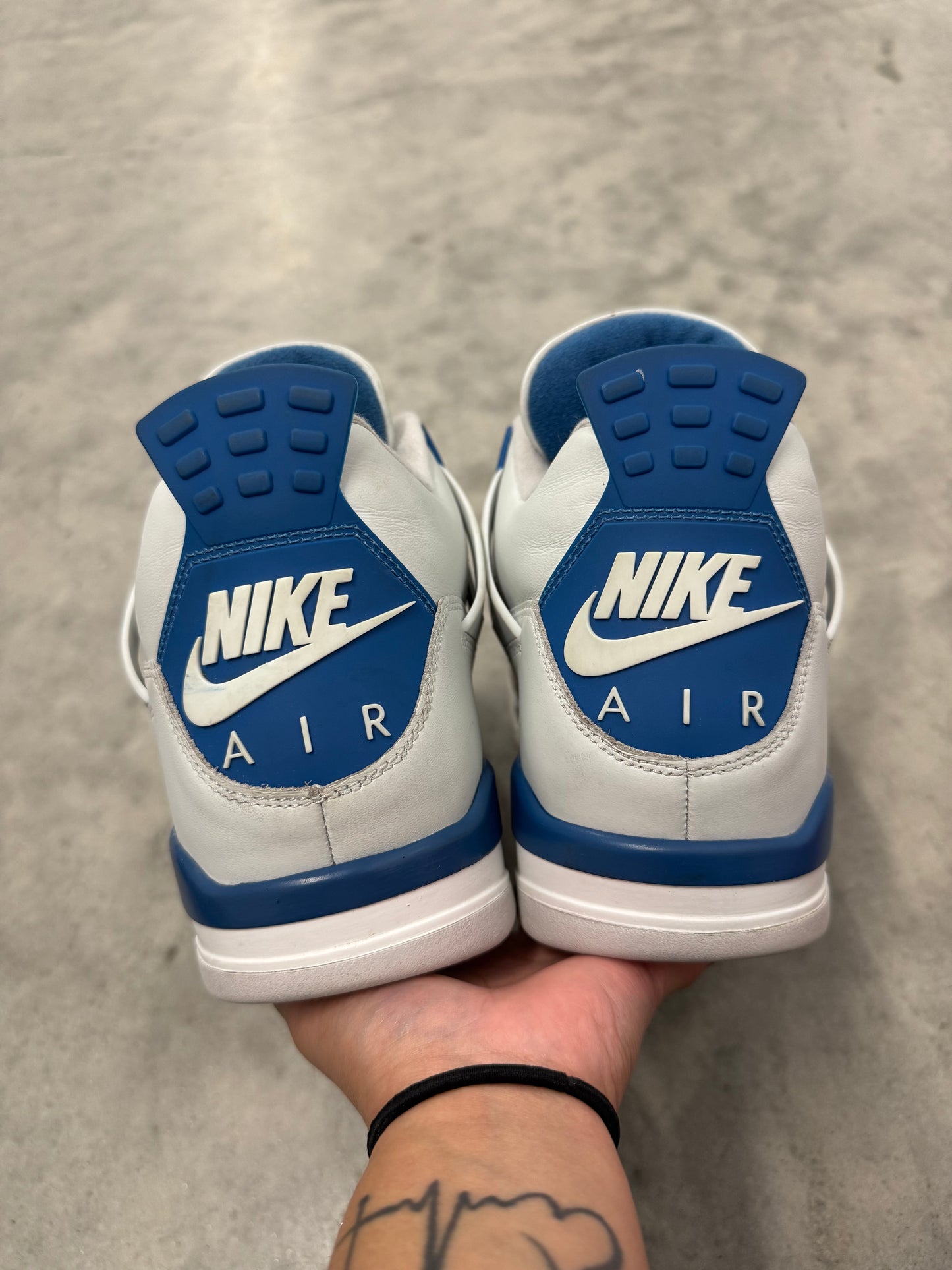 JORDAN 4 “ Military Blue “