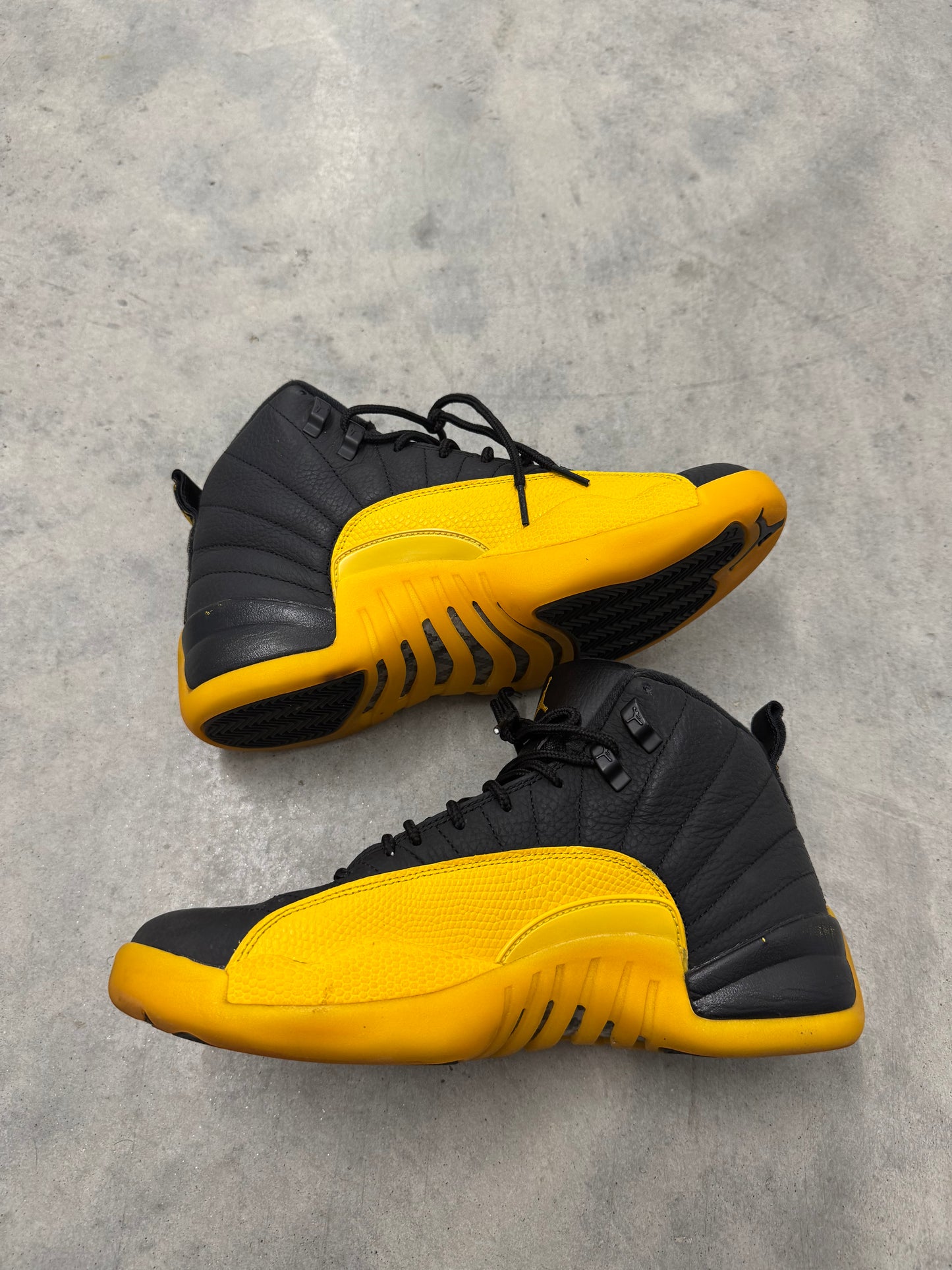 JORDAN 12 “ University Gold “