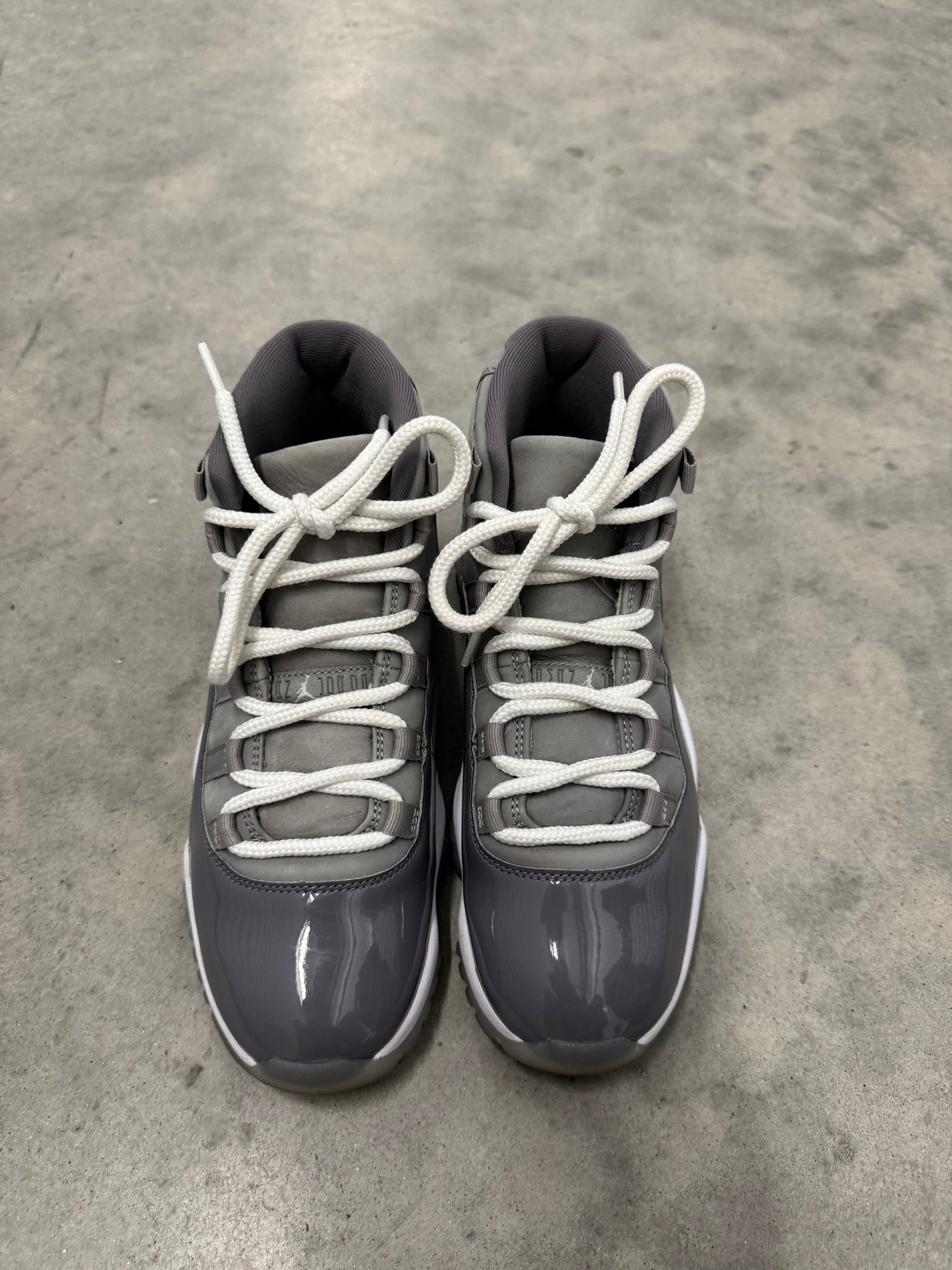 JORDAN 11 “ Cool Grey “