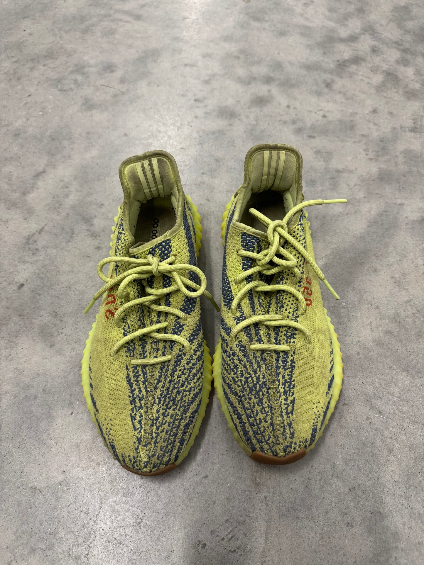 YEEZY BOOST 350 V2 “ Semi Frozen Yellow “