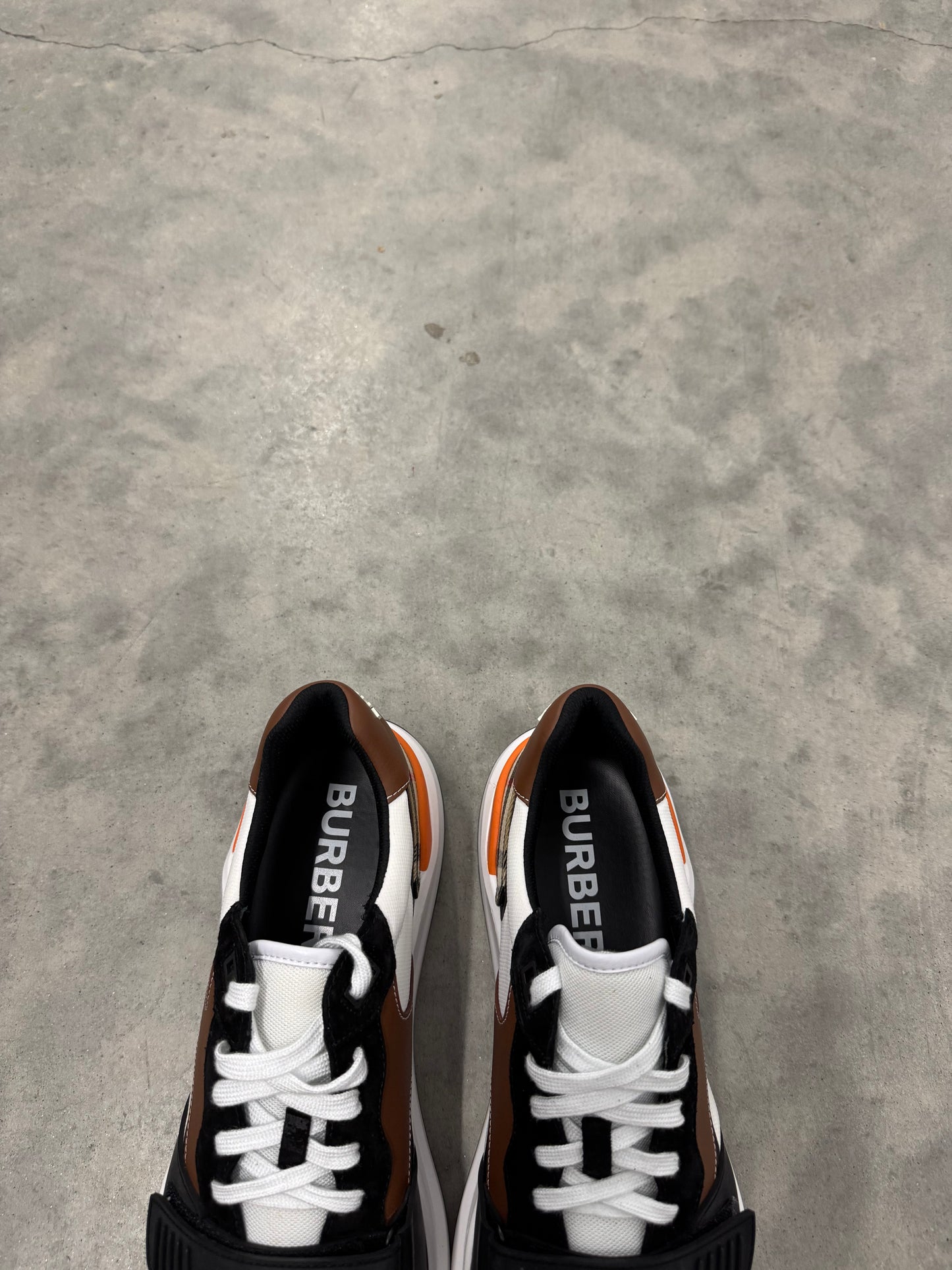 BURBERRY RAMSEY “ Vintage Check - Black Archive Beige “